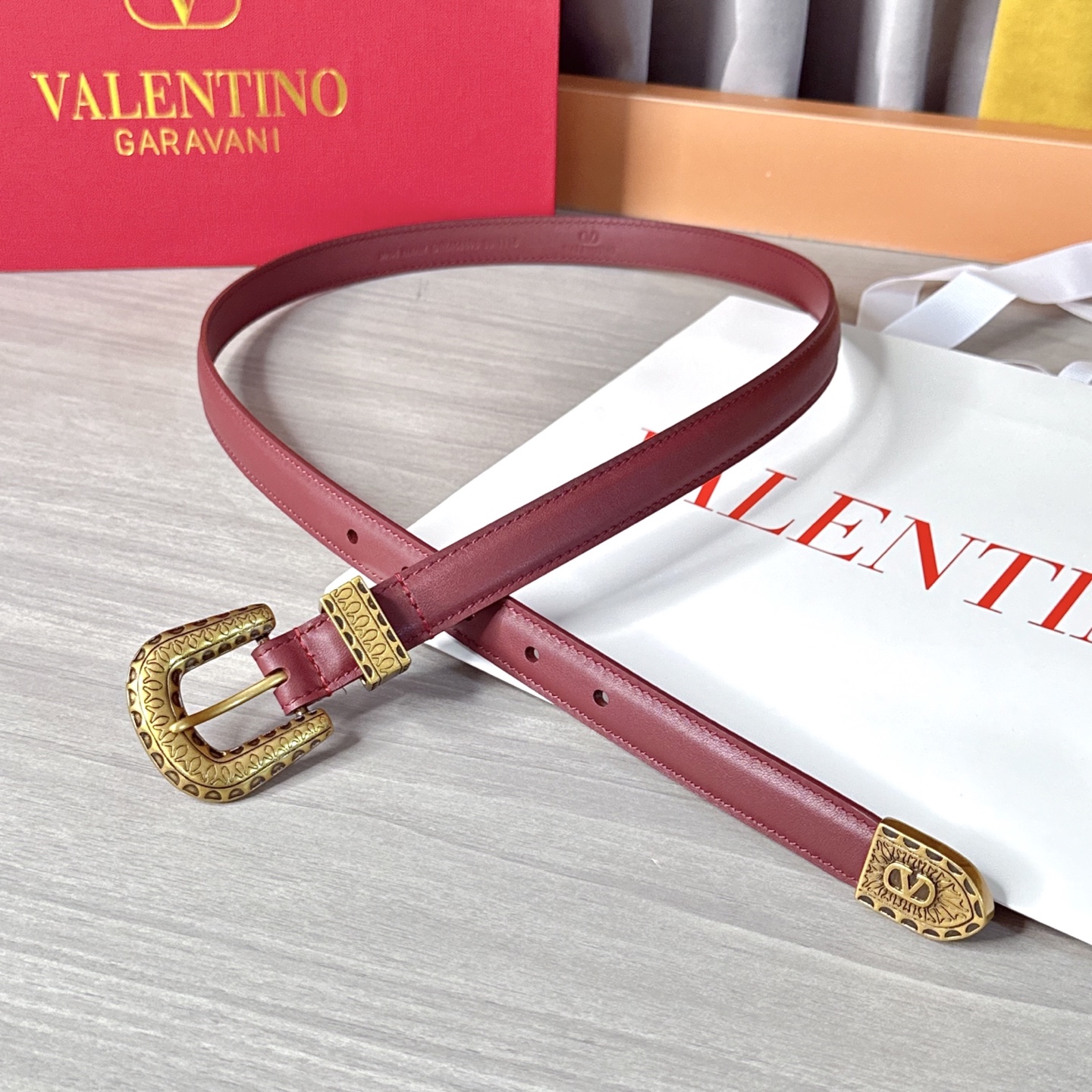 💥💥💥2.0cm 华伦天奴 腰带，双面头层牛皮，长度：75.80.85.90.95.100.105欧，铜