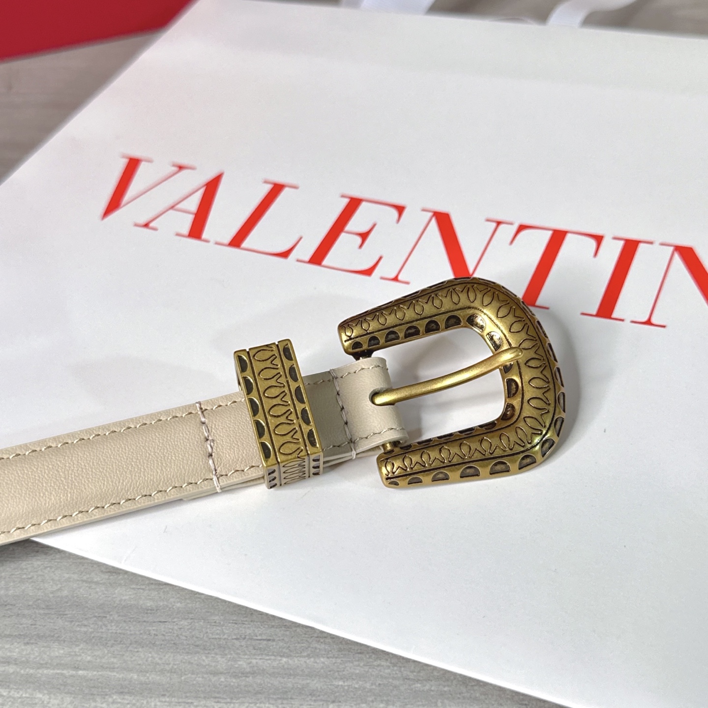 💥💥💥2.0cm 华伦天奴 腰带，双面头层牛皮，长度：75.80.85.90.95.100.105欧，铜