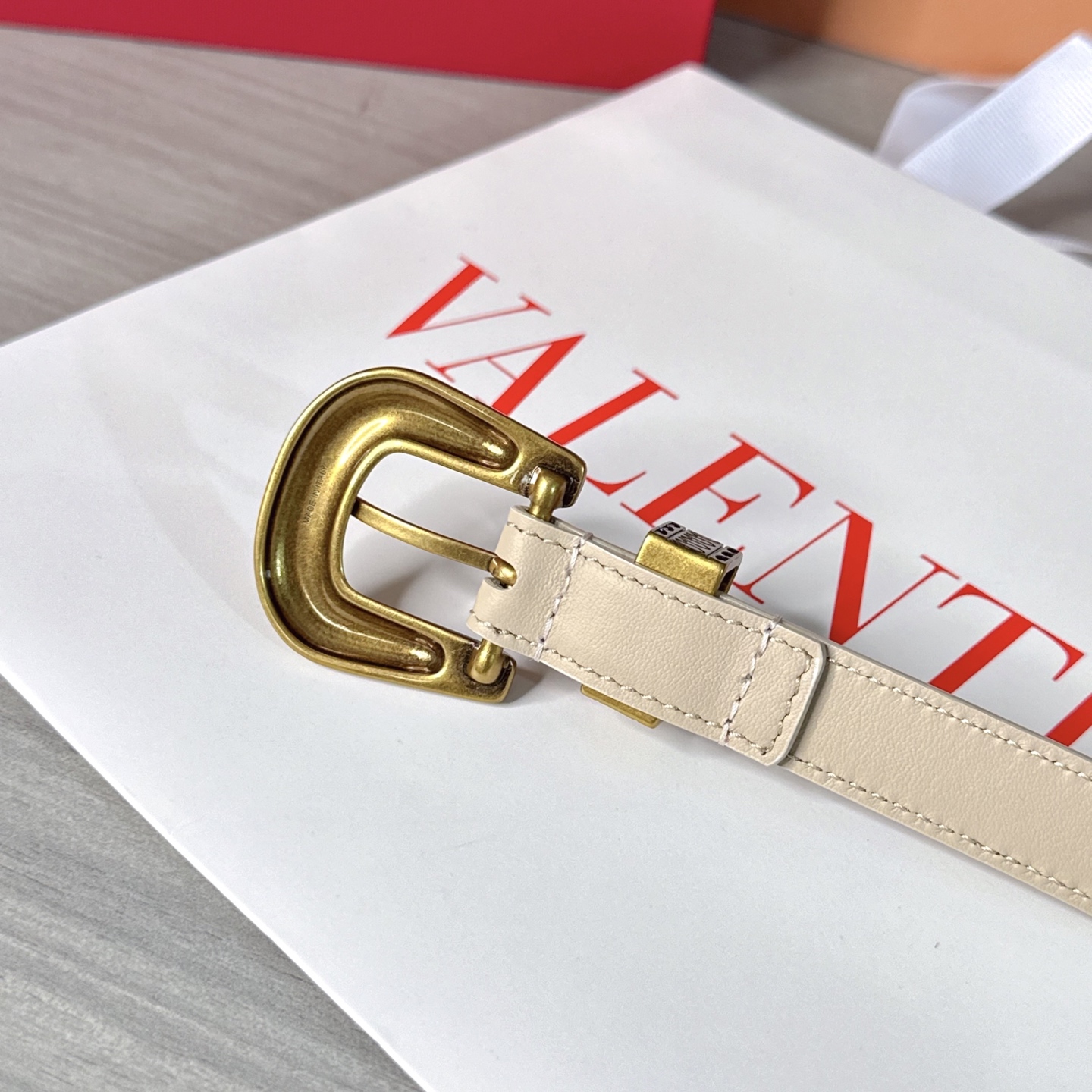 💥💥💥2.0cm 华伦天奴 腰带，双面头层牛皮，长度：75.80.85.90.95.100.105欧，铜