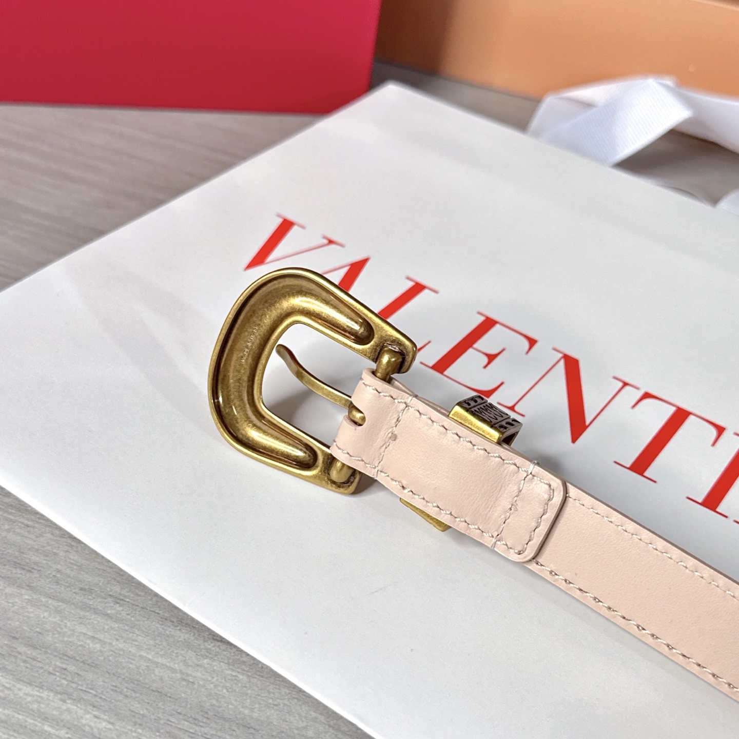 💥💥💥2.0cm 华伦天奴 腰带，双面头层牛皮，长度：75.80.85.90.95.100.105欧，铜