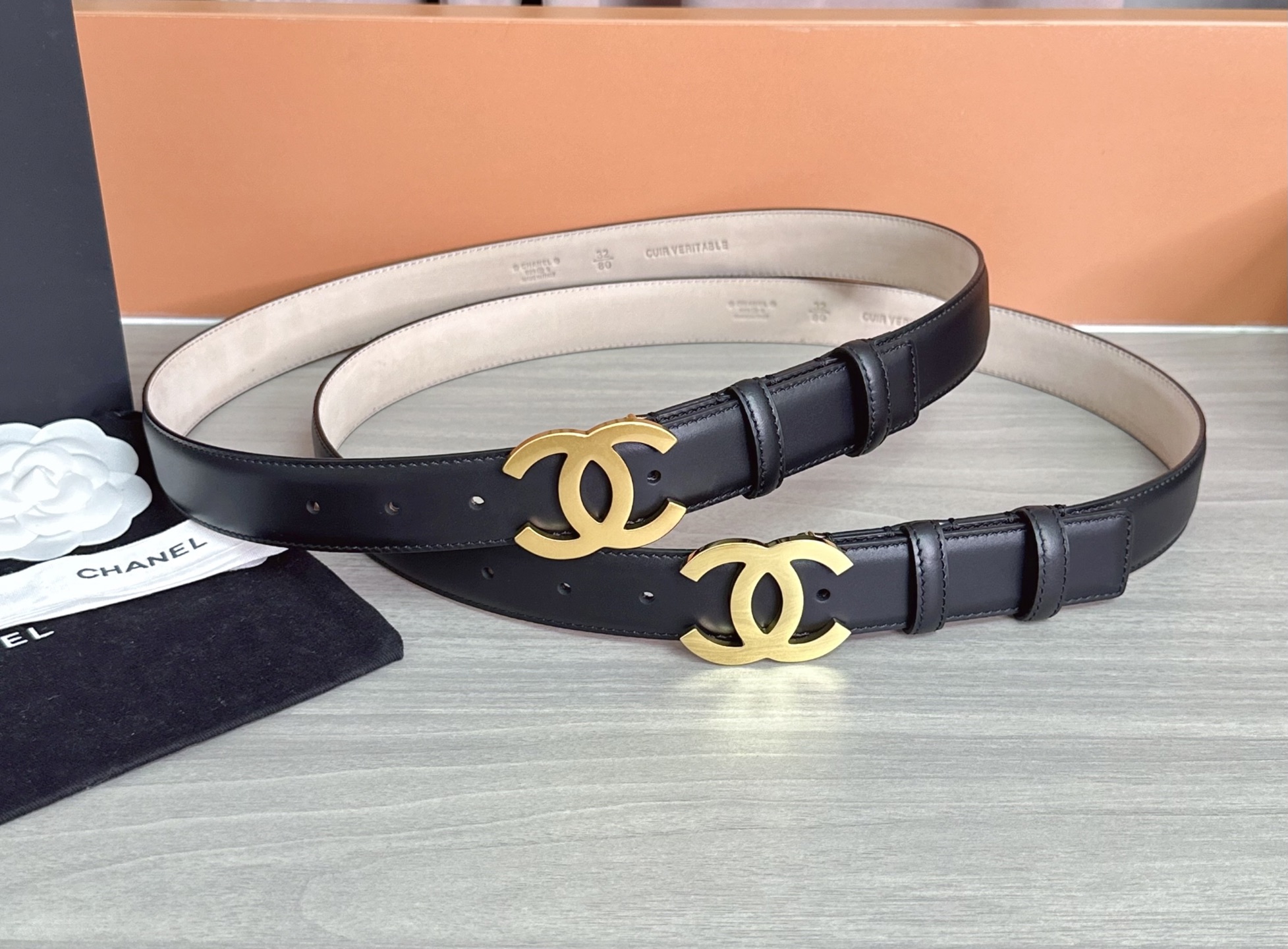 💥💥💥3.0cm香奈儿 CHANEL 最新款双面头层牛皮腰带、经典优雅、时尚百搭，长度：75.80.85
