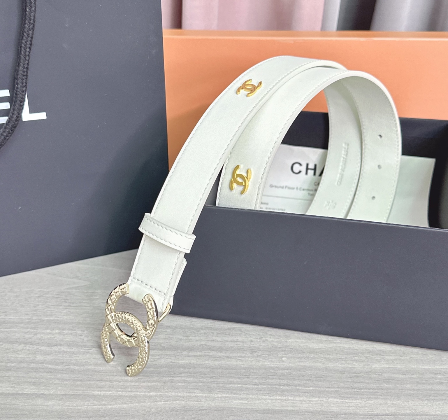 💥💥💥3.0cm香奈儿腰带，头层进口牛皮，长度：75.80.85.90.95.100.105欧，浅金铜五