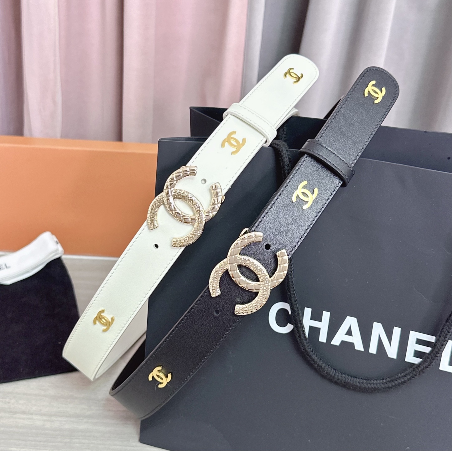 💥💥💥3.0cm香奈儿腰带，头层进口牛皮，长度：75.80.85.90.95.100.105欧，浅金铜五