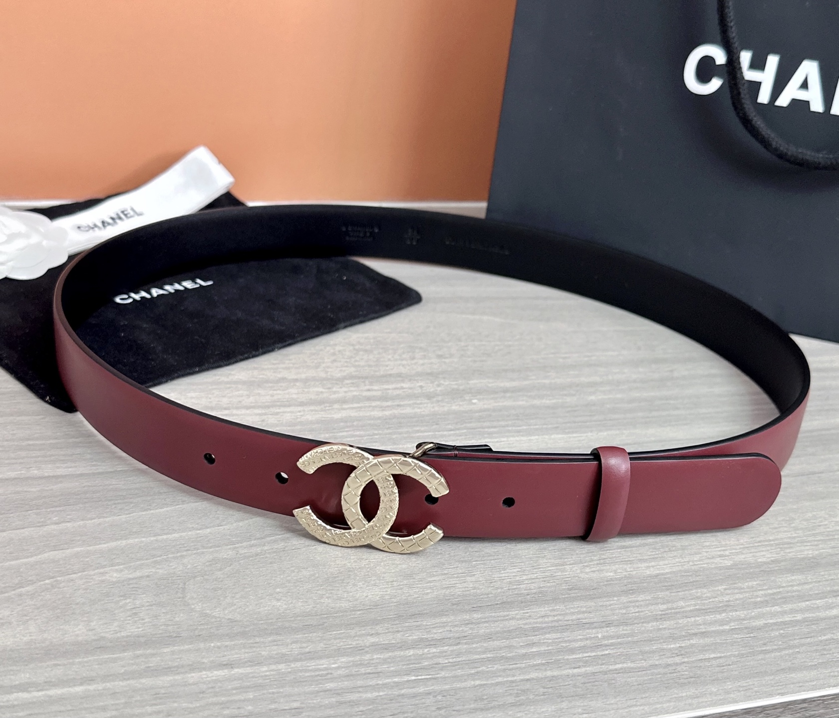 💥💥💥3.0cm香奈儿腰带，头层进口牛皮，长度：75.80.85.90.95.100.105欧，浅金铜五