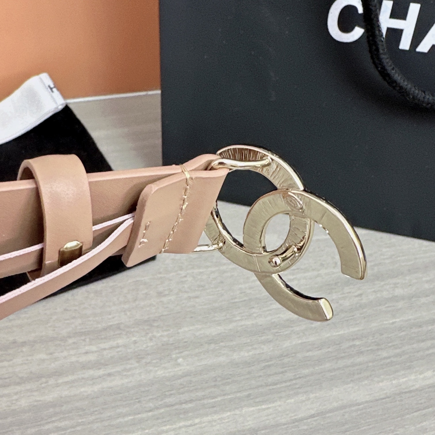 💥💥💥3.0cm香奈儿腰带，头层进口牛皮，长度：75.80.85.90.95.100.105欧，浅金铜五