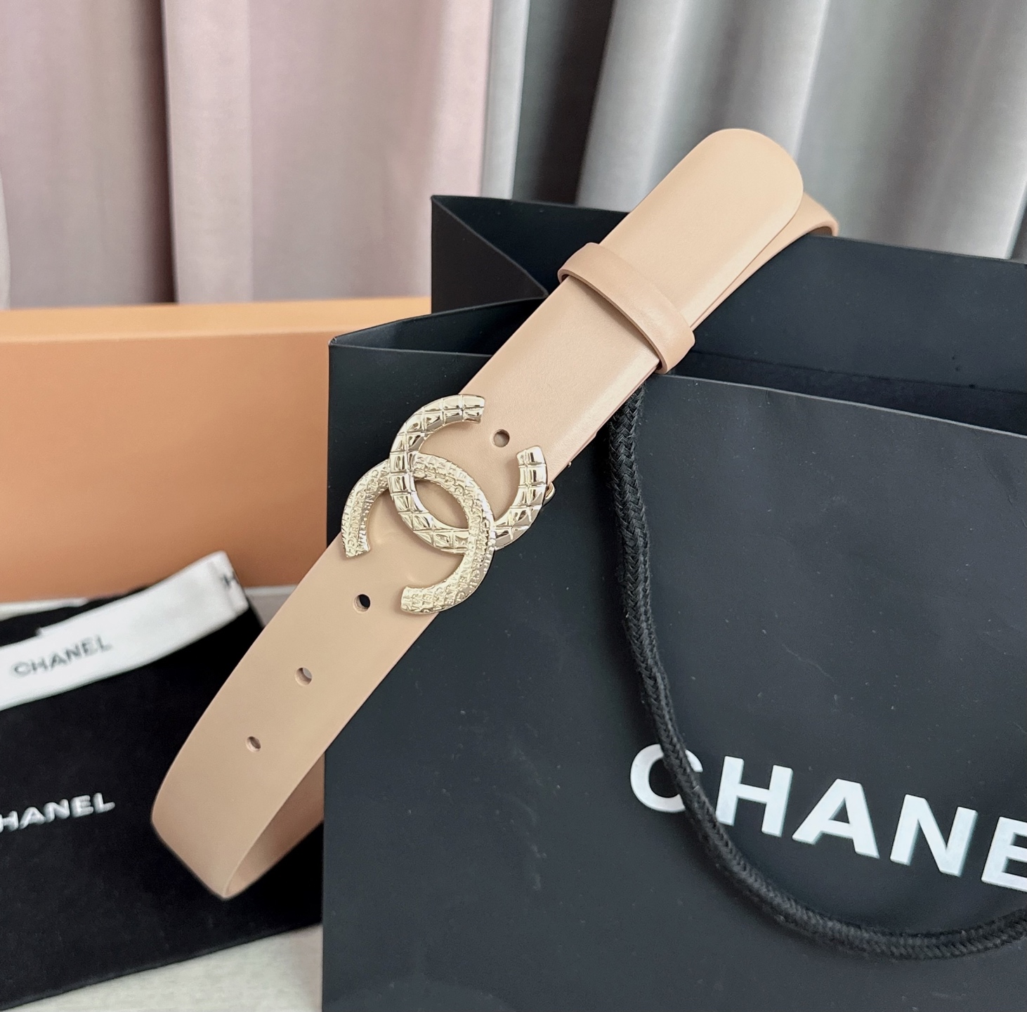 💥💥💥3.0cm香奈儿腰带，头层进口牛皮，长度：75.80.85.90.95.100.105欧，浅金铜五