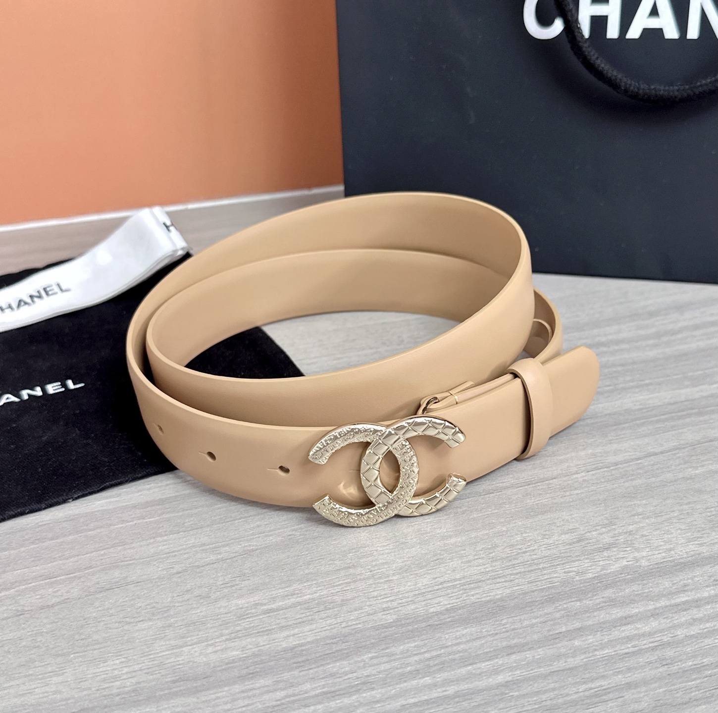 💥💥💥3.0cm香奈儿腰带，头层进口牛皮，长度：75.80.85.90.95.100.105欧，浅金铜五