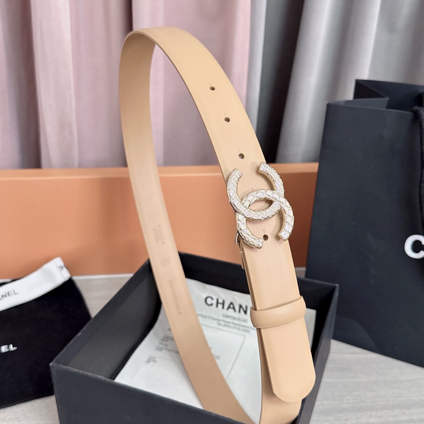 💥💥💥3.0cm香奈儿腰带，头层进口牛皮，长度：75.80.85.90.95.100.105欧，浅金铜五