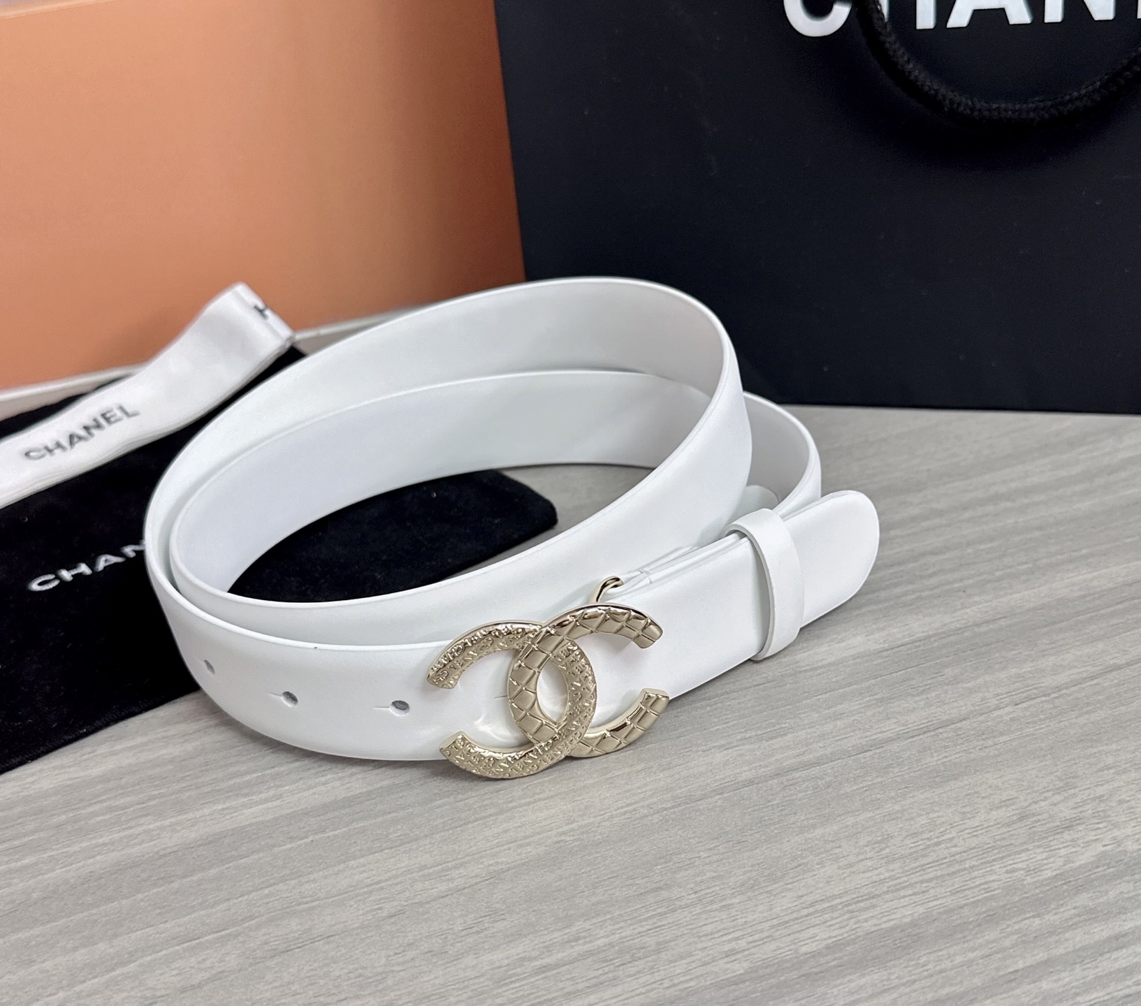 💥💥💥3.0cm香奈儿腰带，头层进口牛皮，长度：75.80.85.90.95.100.105欧，浅金铜五