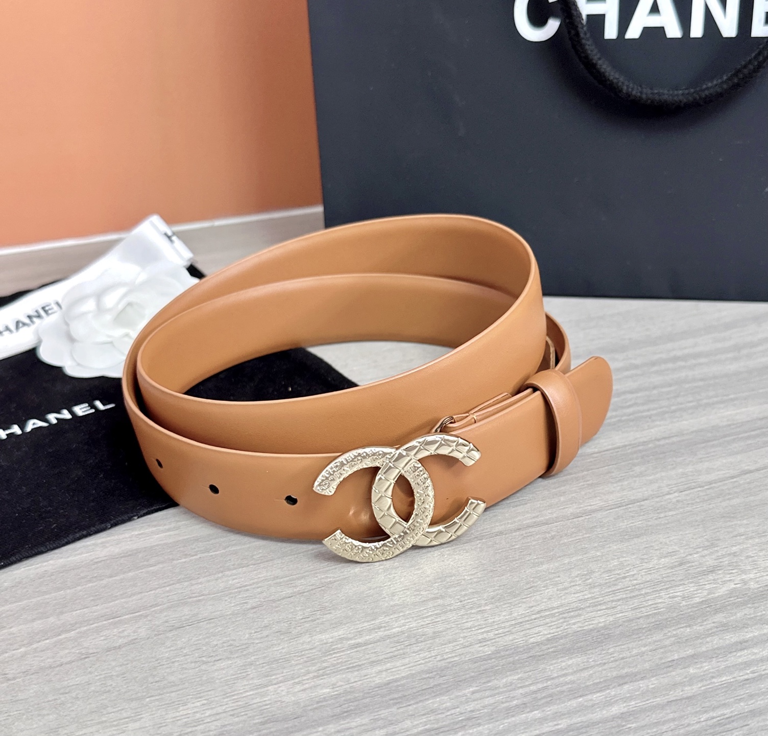 💥💥💥3.0cm香奈儿腰带，头层进口牛皮，长度：75.80.85.90.95.100.105欧，浅金铜五