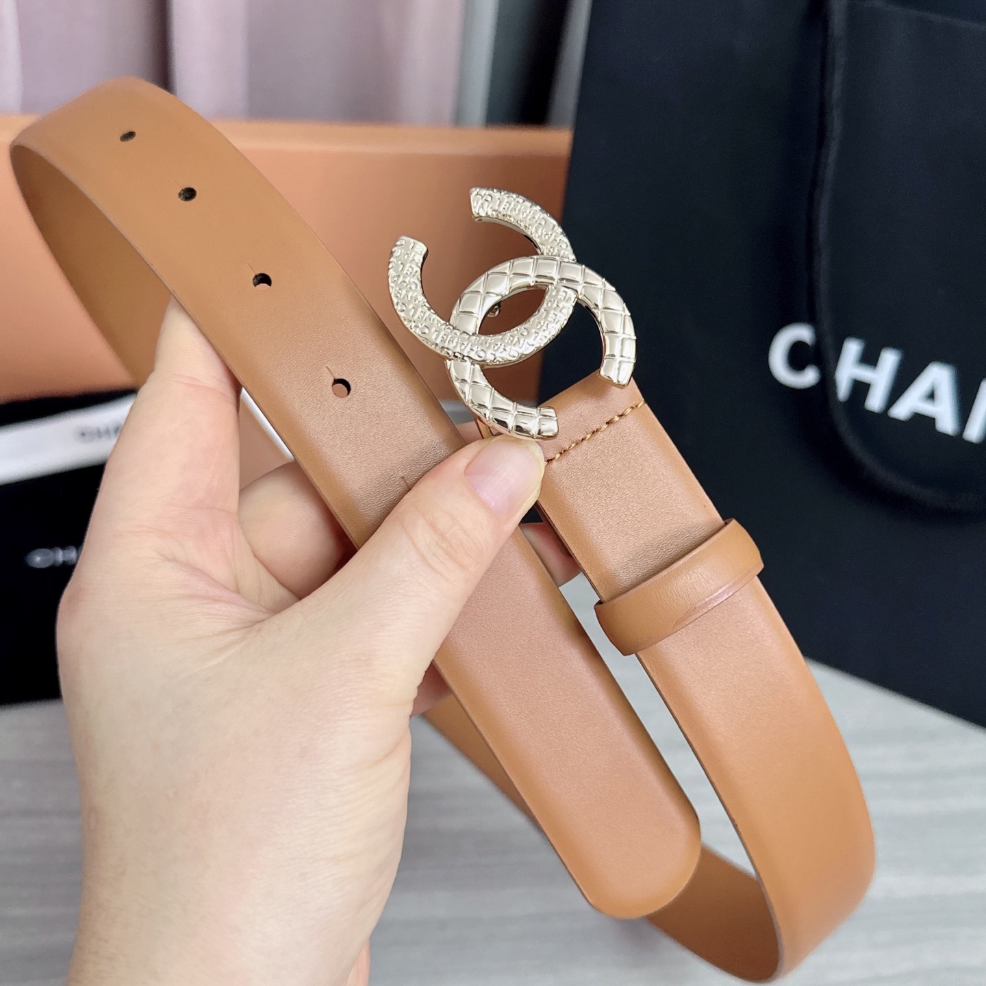 💥💥💥3.0cm香奈儿腰带，头层进口牛皮，长度：75.80.85.90.95.100.105欧，浅金铜五