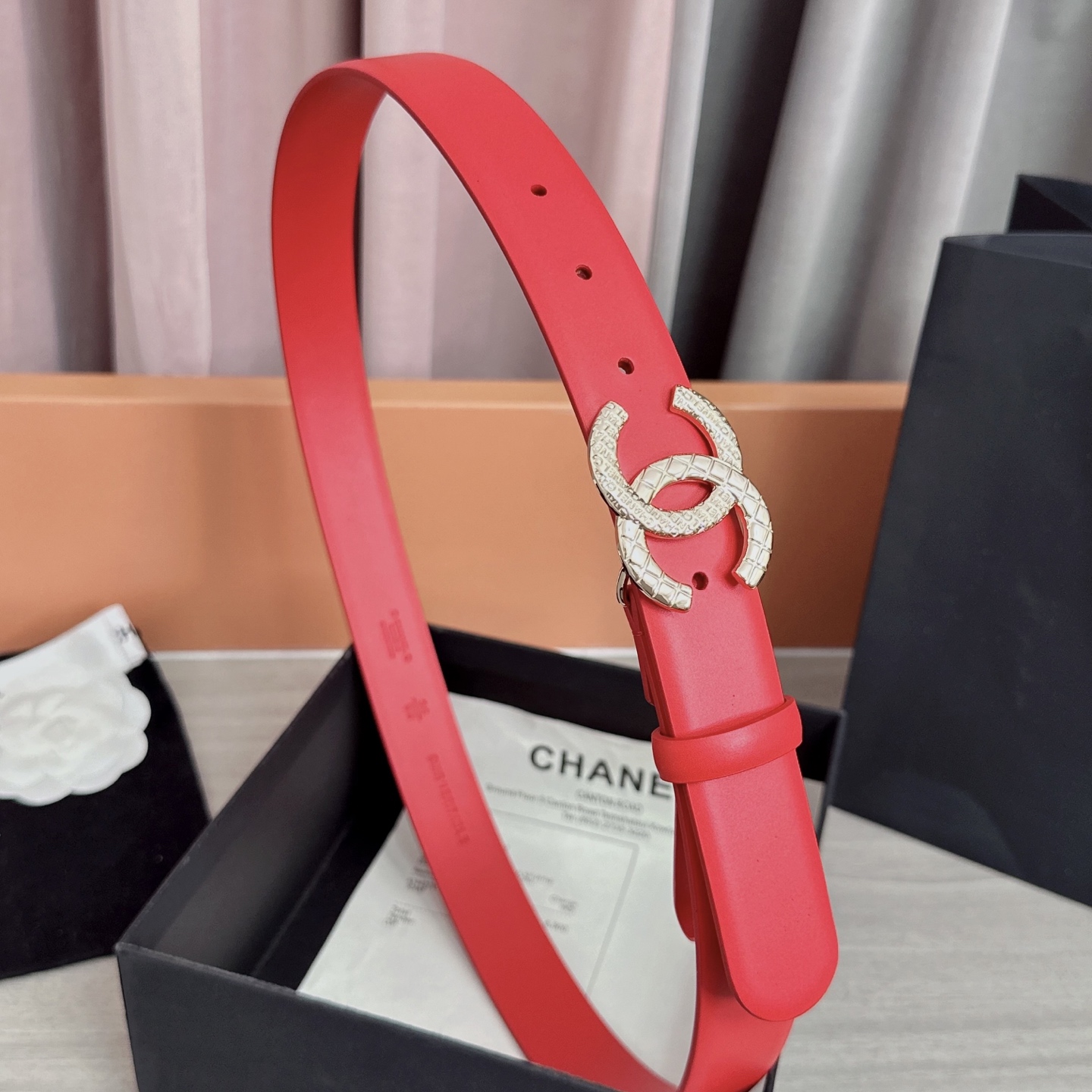 💥💥💥3.0cm香奈儿腰带，头层进口牛皮，长度：75.80.85.90.95.100.105欧，浅金铜五