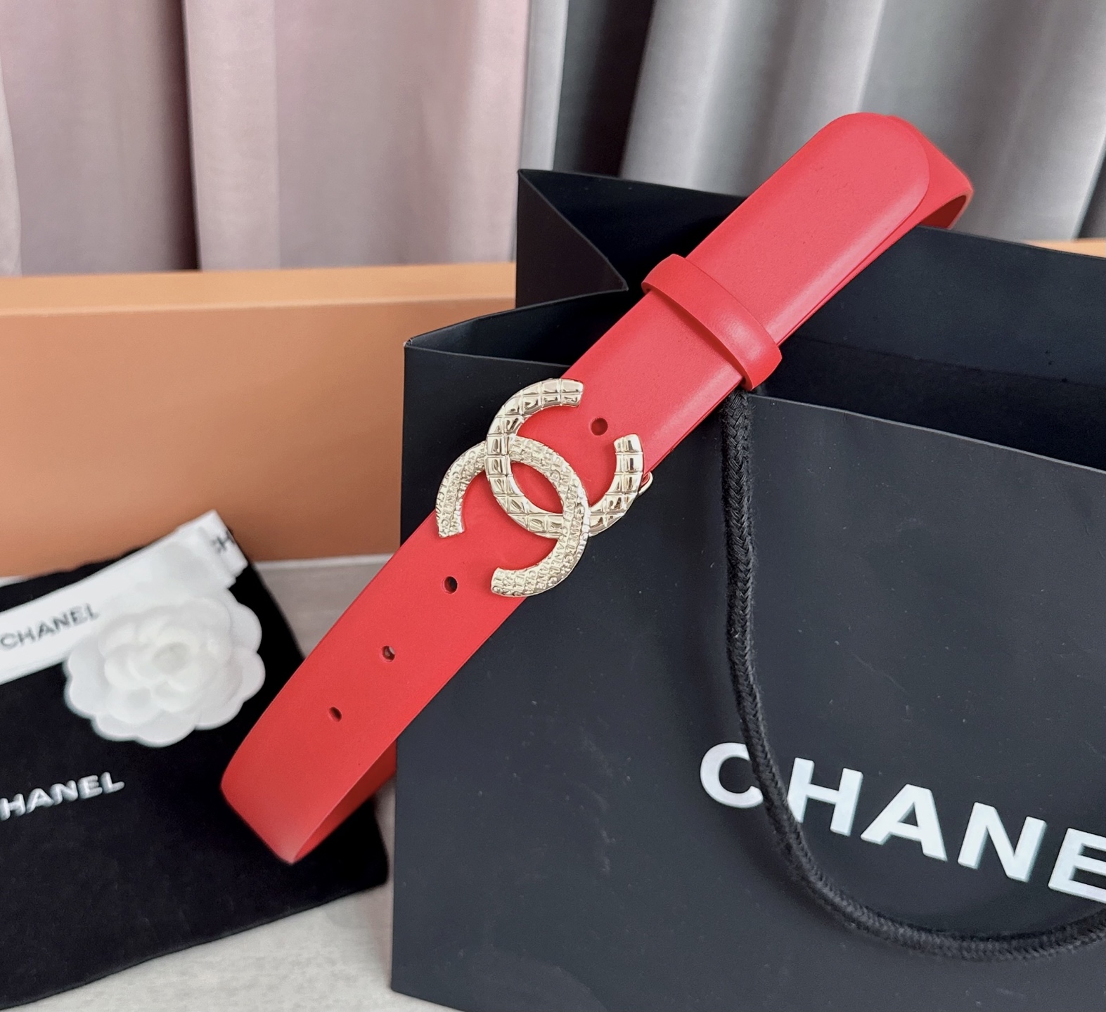 💥💥💥3.0cm香奈儿腰带，头层进口牛皮，长度：75.80.85.90.95.100.105欧，浅金铜五