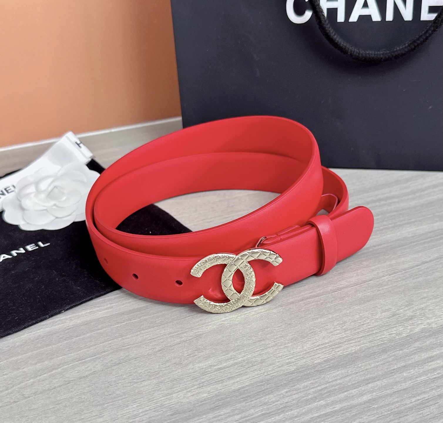 💥💥💥3.0cm香奈儿腰带，头层进口牛皮，长度：75.80.85.90.95.100.105欧，浅金铜五