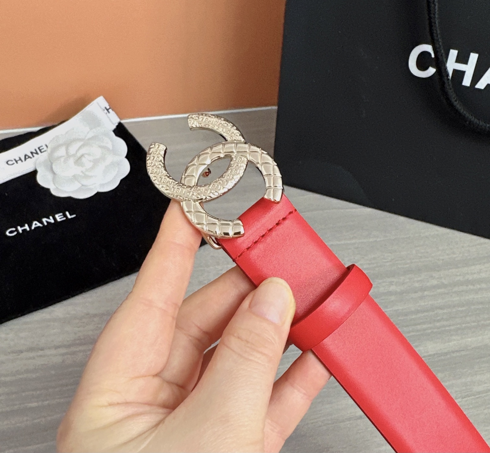 💥💥💥3.0cm香奈儿腰带，头层进口牛皮，长度：75.80.85.90.95.100.105欧，浅金铜五