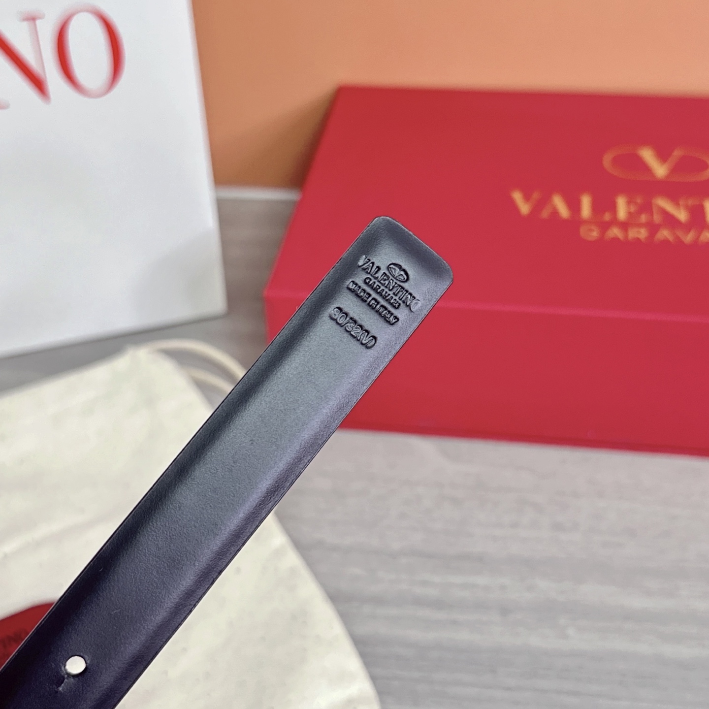 💥💥💥2.0cm华伦天奴腰带，双面头层牛皮，长度：75.80.85.90.95.100欧，铜五金扣原版开