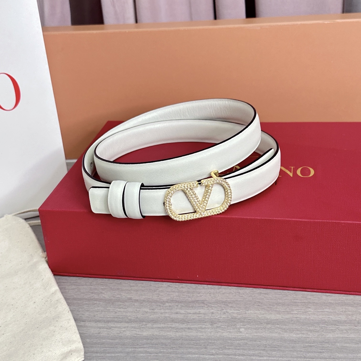 💥💥💥2.0cm华伦天奴腰带，双面头层牛皮，长度：75.80.85.90.95.100欧，铜五金扣原版开