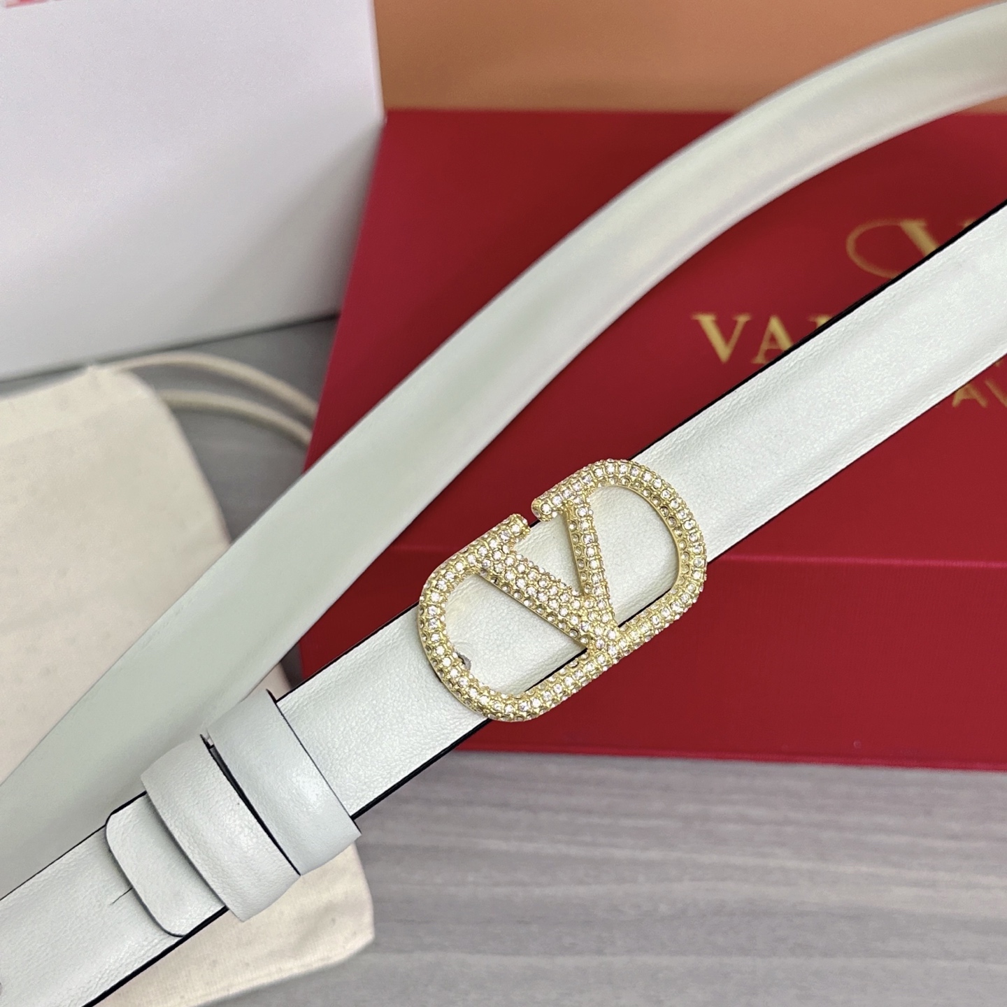 💥💥💥2.0cm华伦天奴腰带，双面头层牛皮，长度：75.80.85.90.95.100欧，铜五金扣原版开