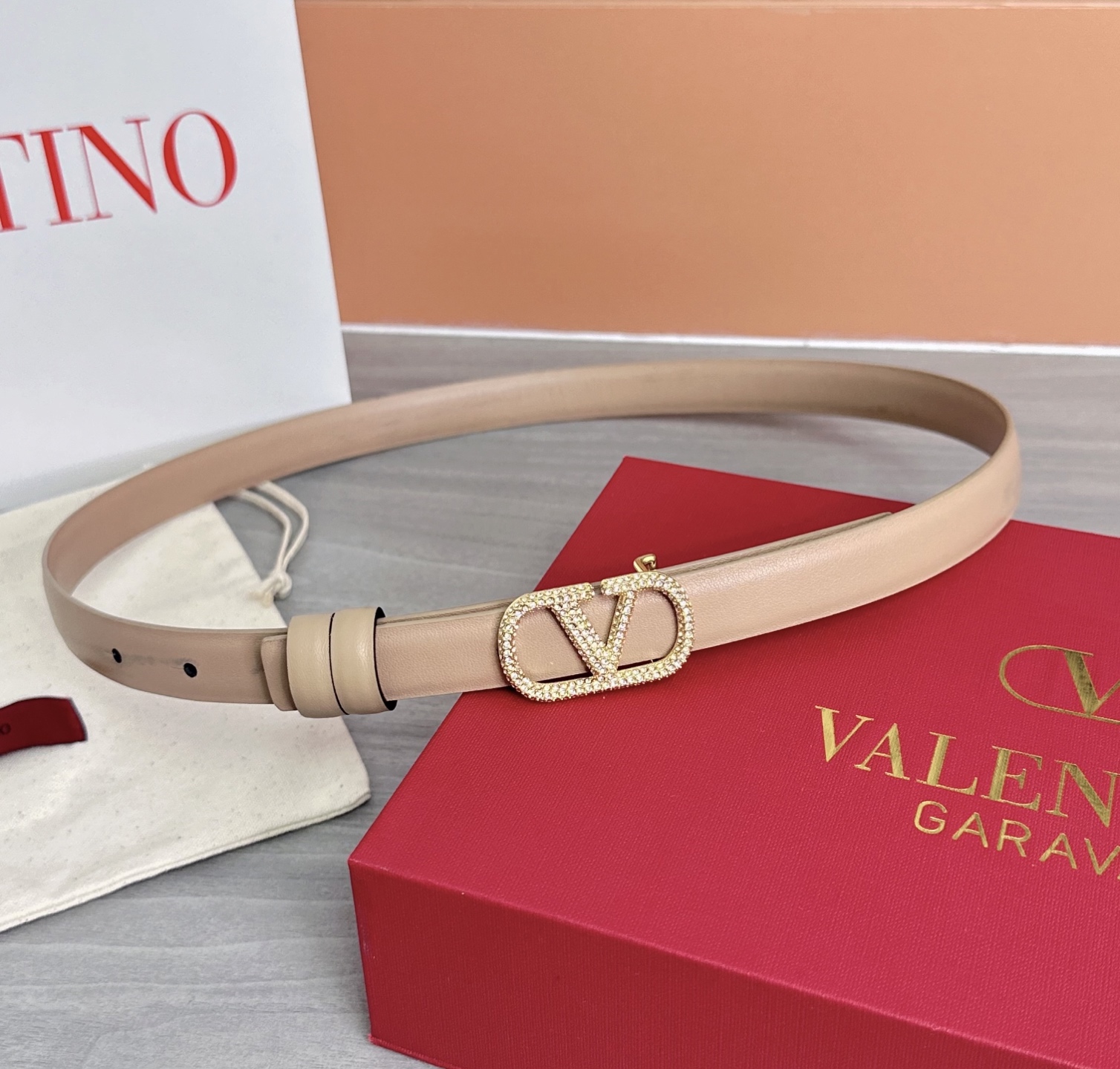 💥💥💥2.0cm华伦天奴腰带，双面头层牛皮，长度：75.80.85.90.95.100欧，铜五金扣原版开