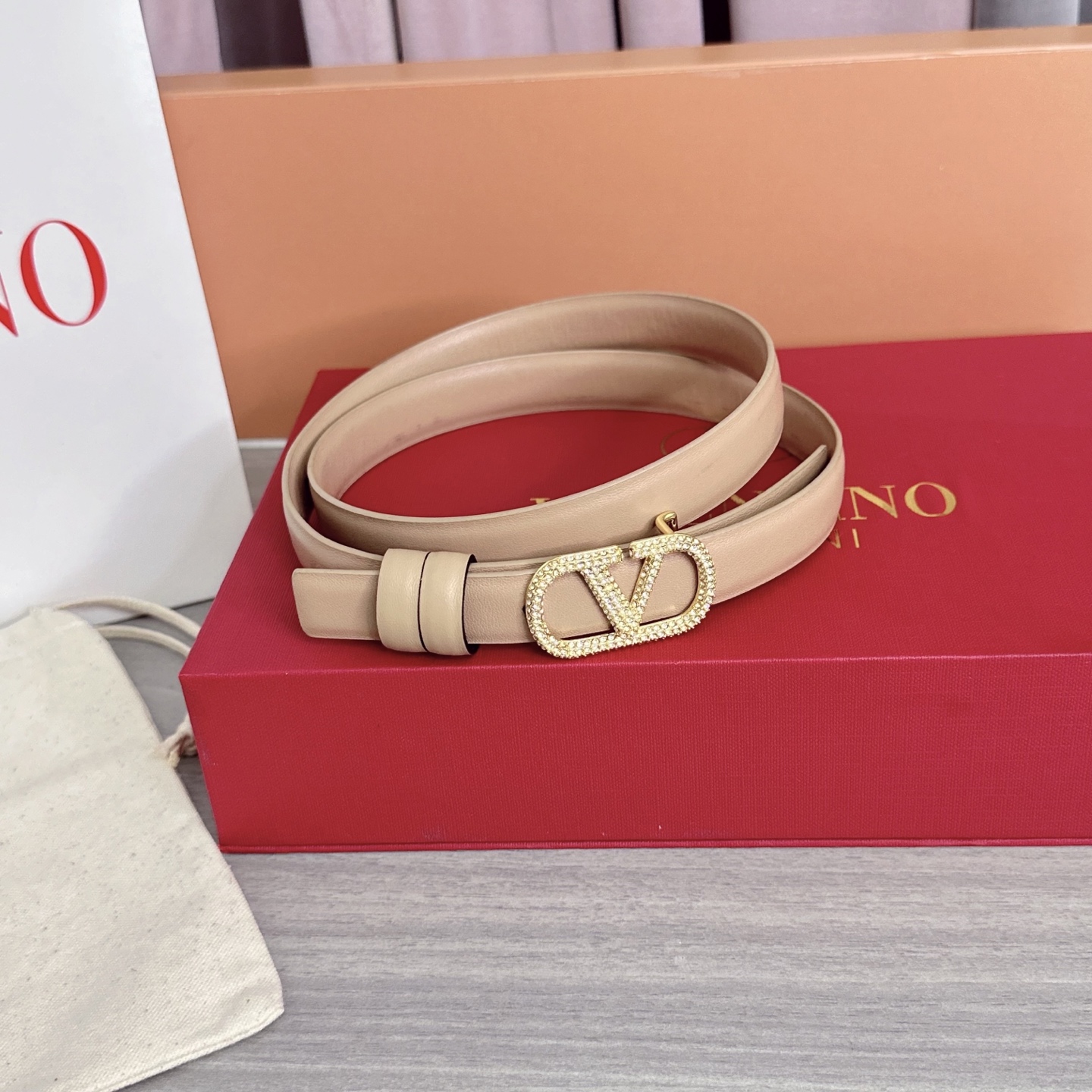 💥💥💥2.0cm华伦天奴腰带，双面头层牛皮，长度：75.80.85.90.95.100欧，铜五金扣原版开