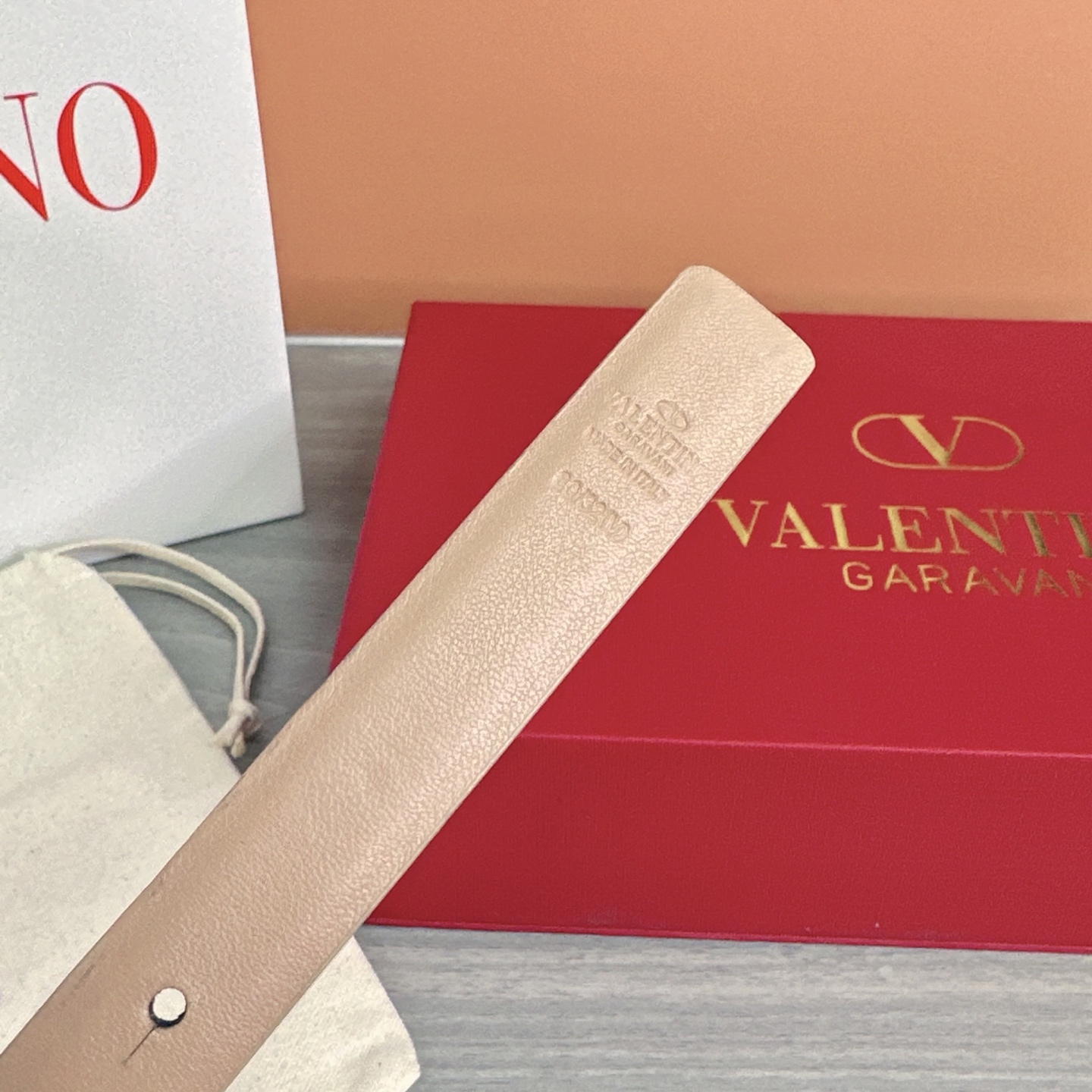 💥💥💥2.0cm华伦天奴腰带，双面头层牛皮，长度：75.80.85.90.95.100欧，铜五金扣原版开