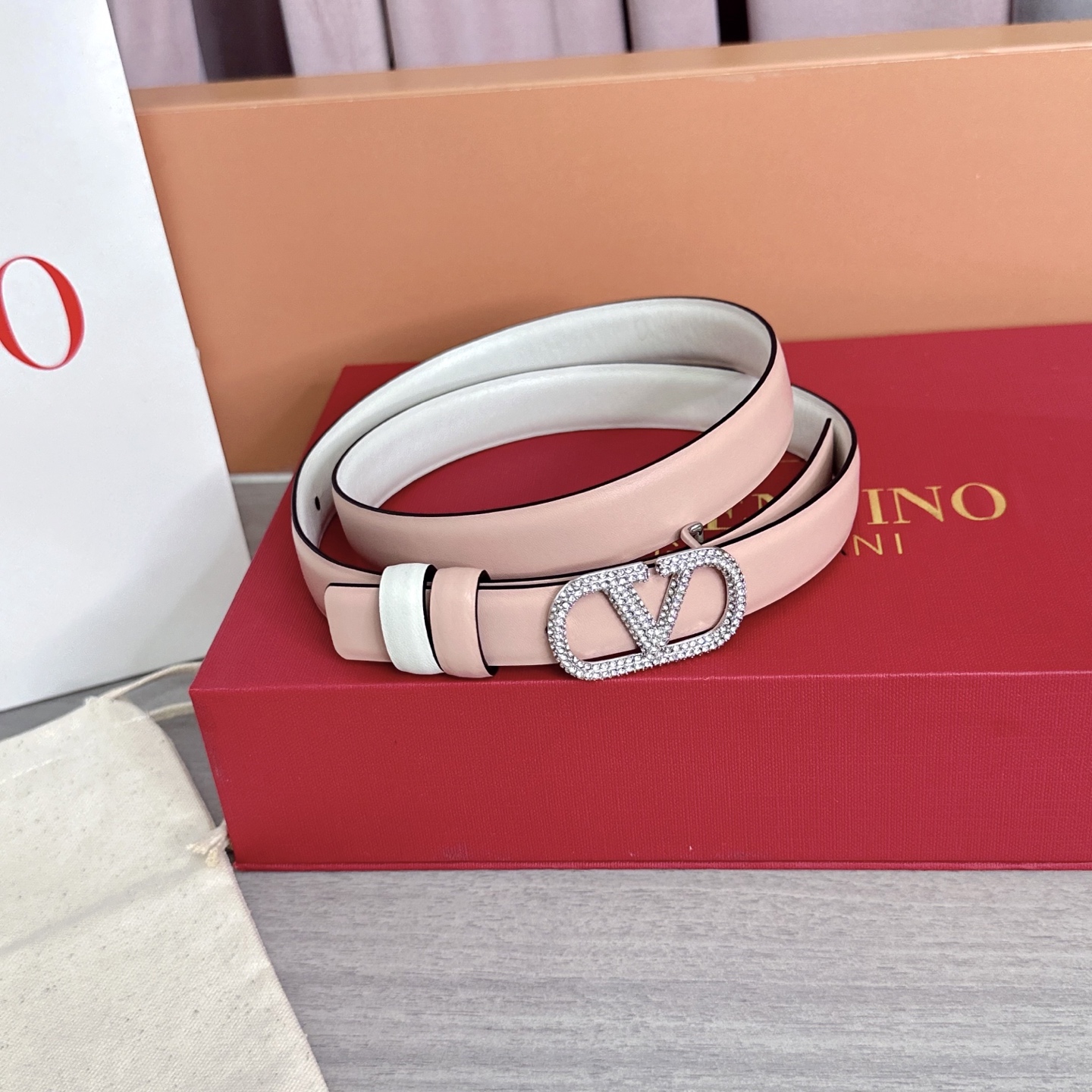 💥💥💥2.0cm华伦天奴腰带，双面头层牛皮，长度：75.80.85.90.95.100欧，铜五金扣原版开