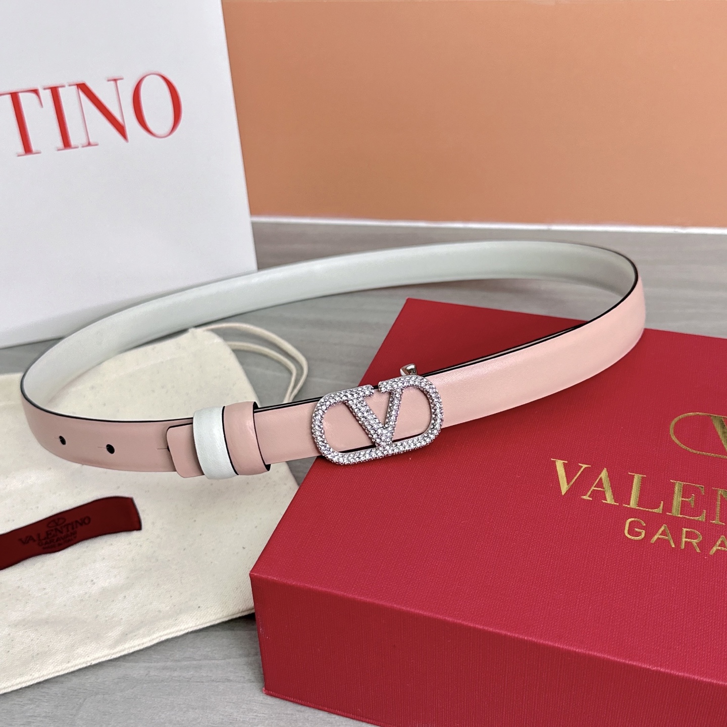 💥💥💥2.0cm华伦天奴腰带，双面头层牛皮，长度：75.80.85.90.95.100欧，铜五金扣原版开