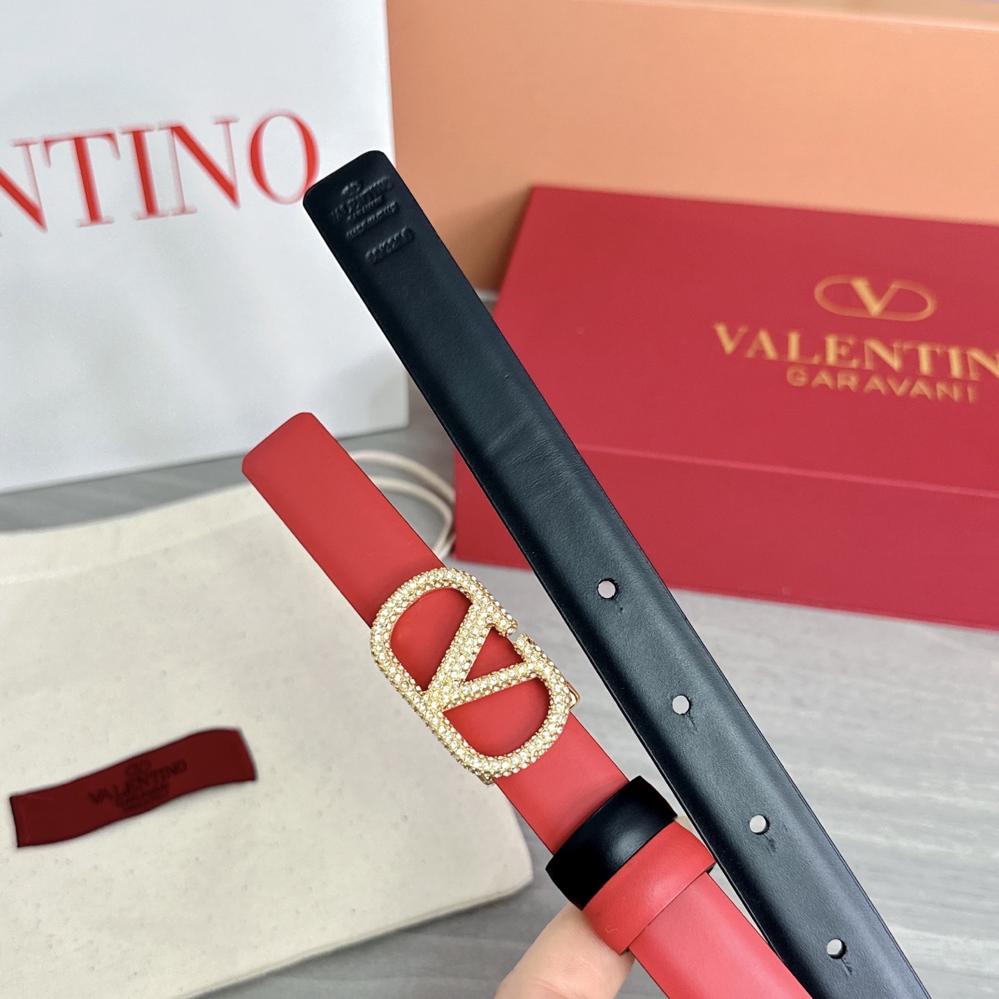 💥💥💥2.0cm华伦天奴腰带，双面头层牛皮，长度：75.80.85.90.95.100欧，铜五金扣原版开