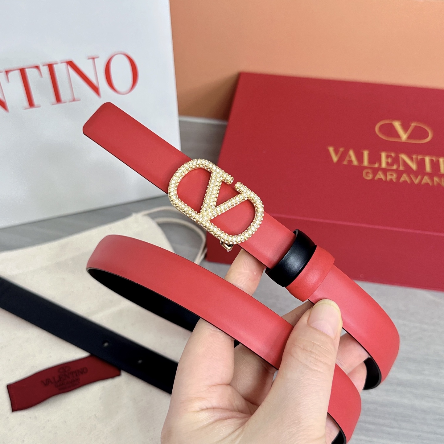 💥💥💥2.0cm华伦天奴腰带，双面头层牛皮，长度：75.80.85.90.95.100欧，铜五金扣原版开