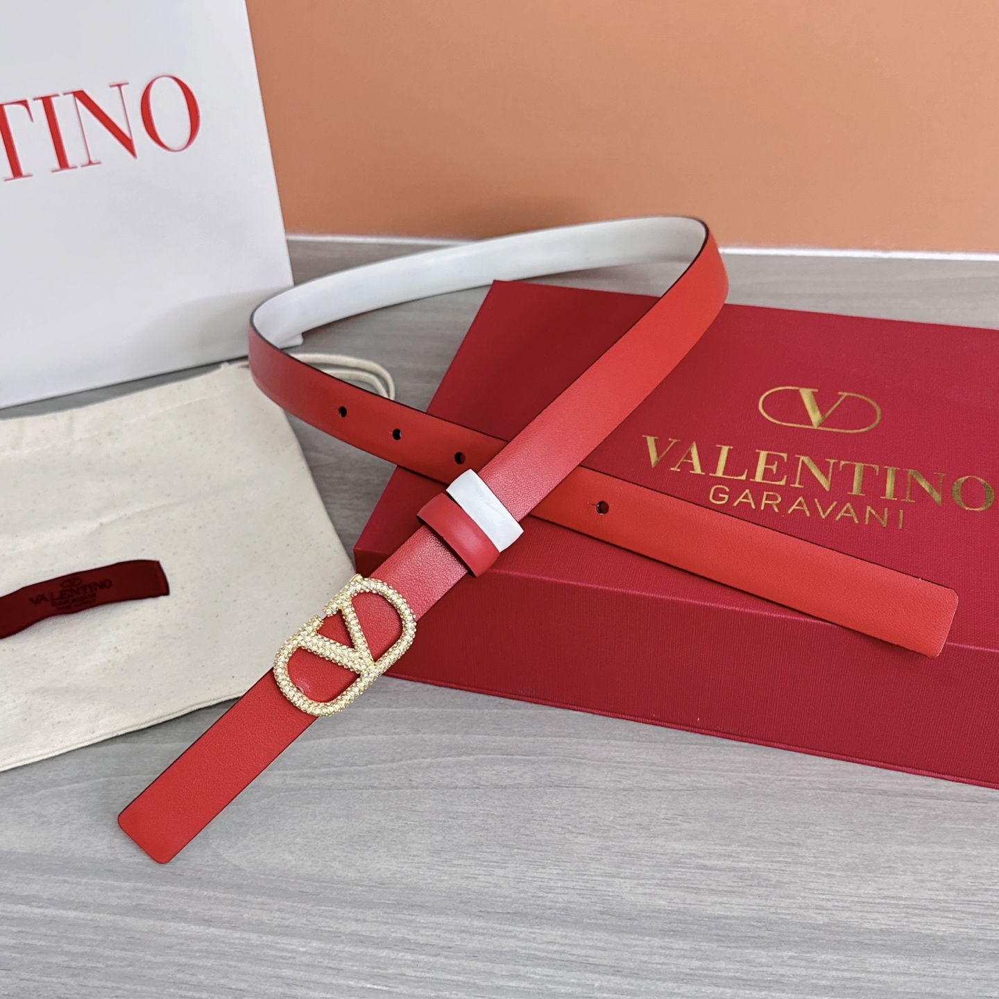 💥💥💥2.0cm华伦天奴腰带，双面头层牛皮，长度：75.80.85.90.95.100欧，铜五金扣原版开