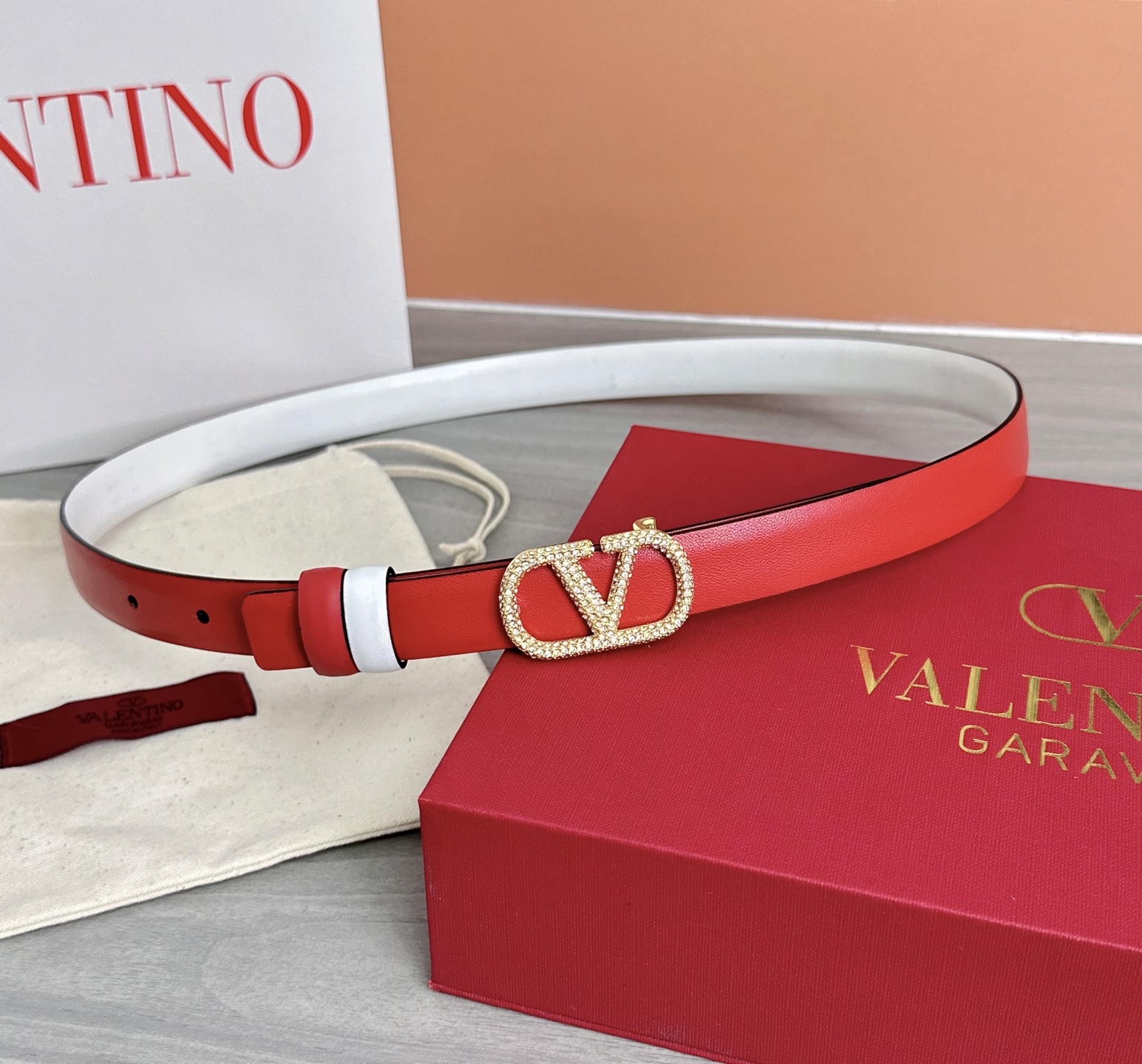 💥💥💥2.0cm华伦天奴腰带，双面头层牛皮，长度：75.80.85.90.95.100欧，铜五金扣原版开