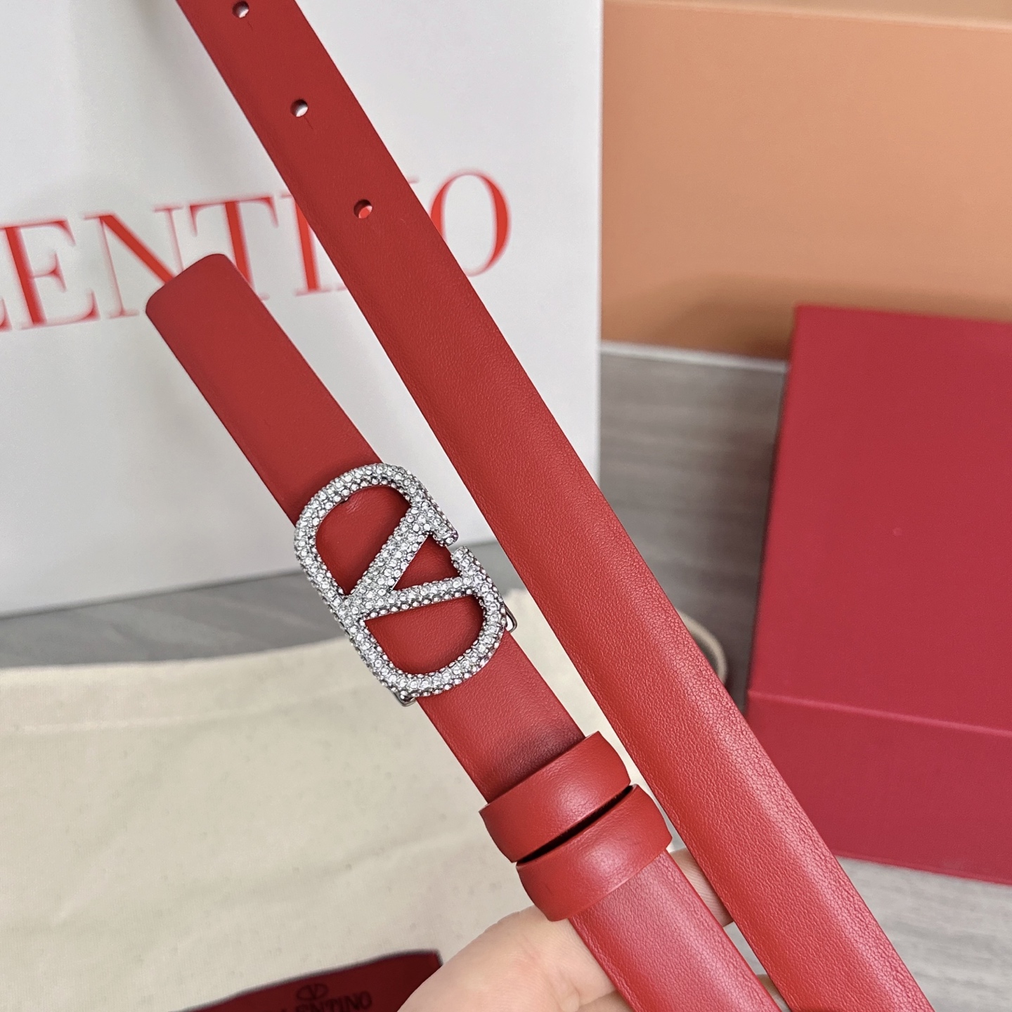 💥💥💥2.0cm华伦天奴腰带，双面头层牛皮，长度：75.80.85.90.95.100欧，铜五金扣原版开