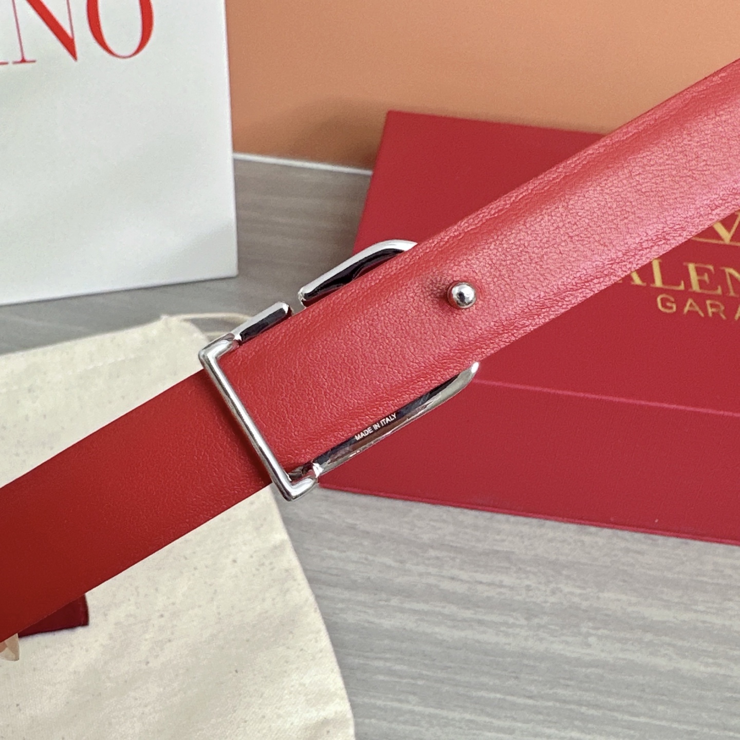 💥💥💥2.0cm华伦天奴腰带，双面头层牛皮，长度：75.80.85.90.95.100欧，铜五金扣原版开