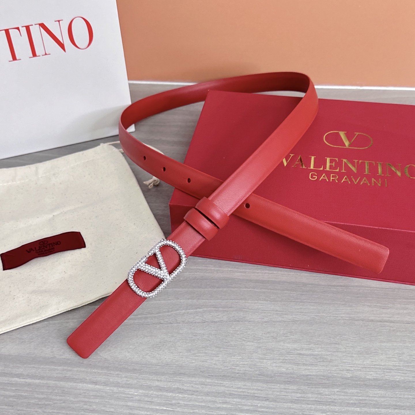 💥💥💥2.0cm华伦天奴腰带，双面头层牛皮，长度：75.80.85.90.95.100欧，铜五金扣原版开