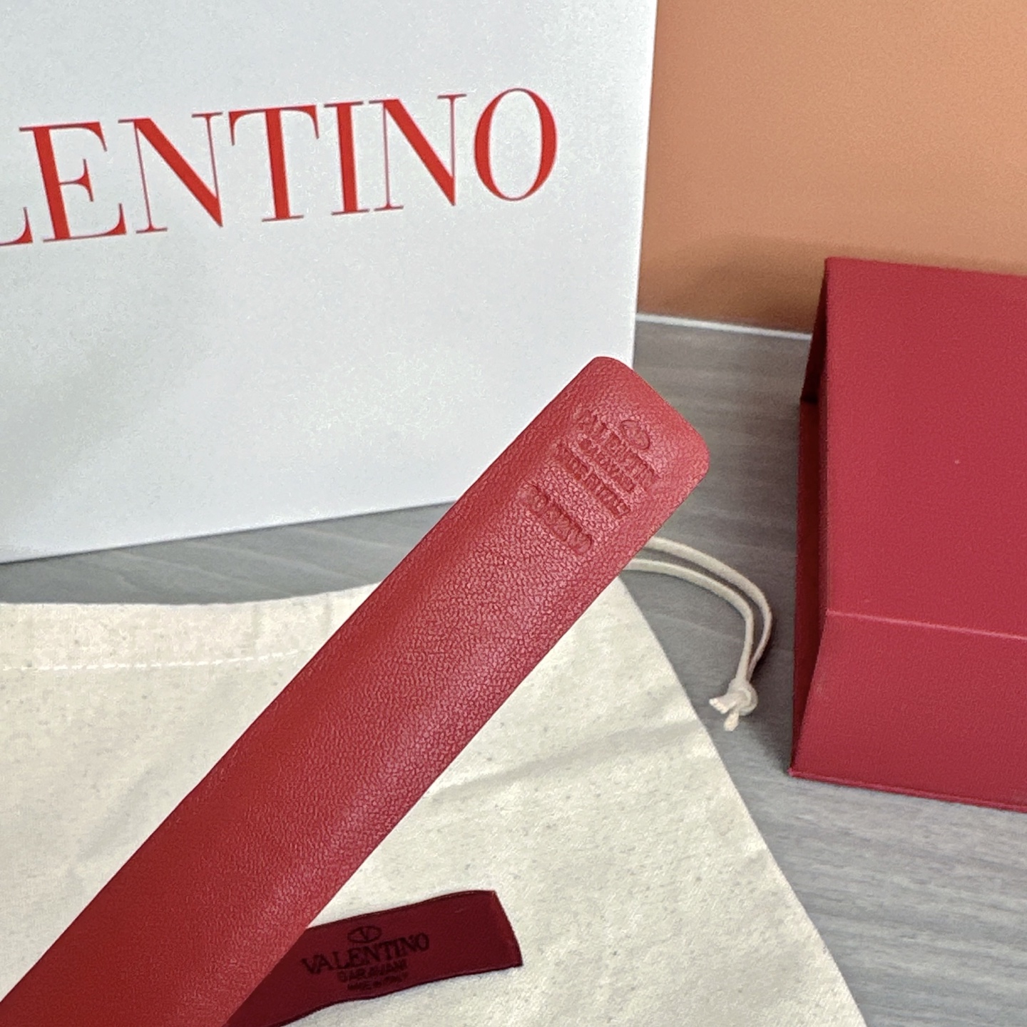 💥💥💥2.0cm华伦天奴腰带，双面头层牛皮，长度：75.80.85.90.95.100欧，铜五金扣原版开