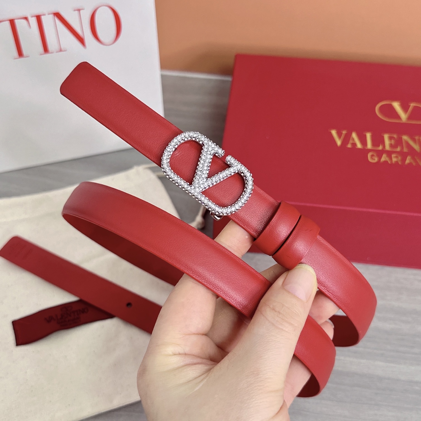 💥💥💥2.0cm华伦天奴腰带，双面头层牛皮，长度：75.80.85.90.95.100欧，铜五金扣原版开