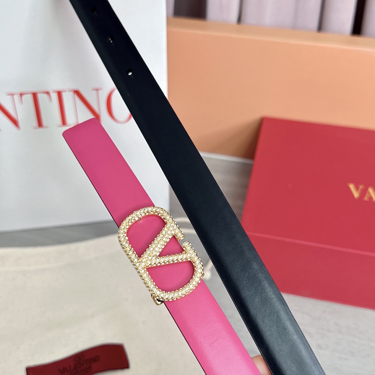 💥💥💥2.0cm华伦天奴腰带，双面头层牛皮，长度：75.80.85.90.95.100欧，铜五金扣原版开