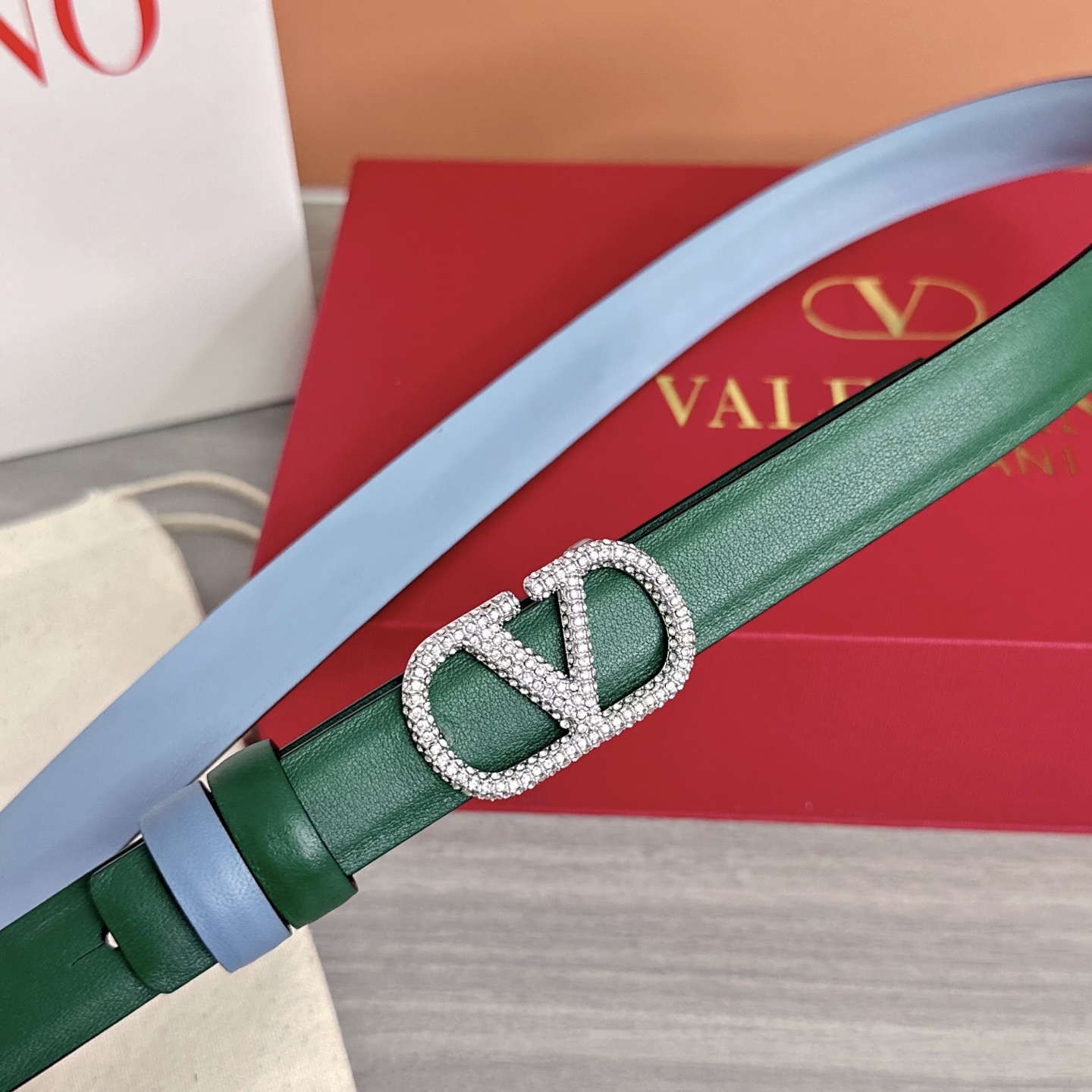 💥💥💥2.0cm华伦天奴腰带，双面头层牛皮，长度：75.80.85.90.95.100欧，铜五金扣原版开