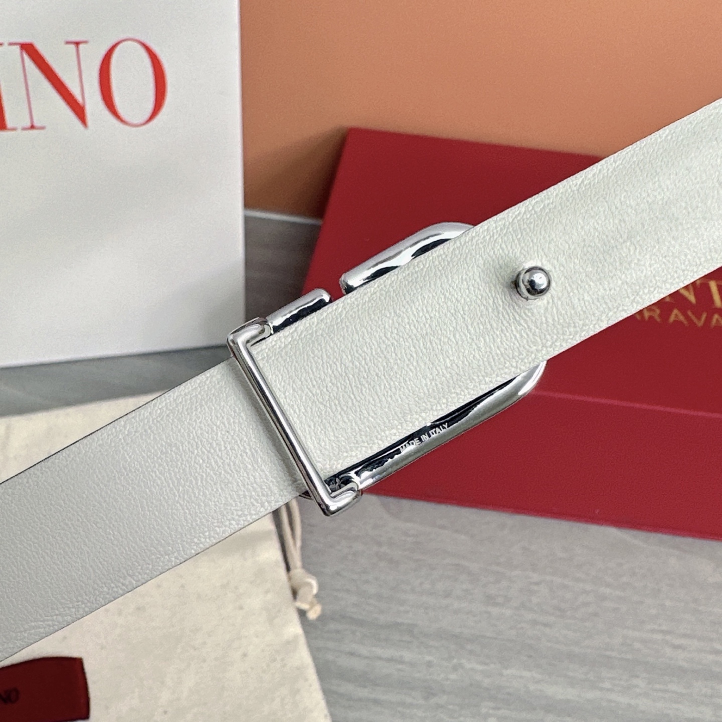 💥💥💥2.0cm华伦天奴腰带，双面头层牛皮，长度：75.80.85.90.95.100欧，铜五金扣原版开