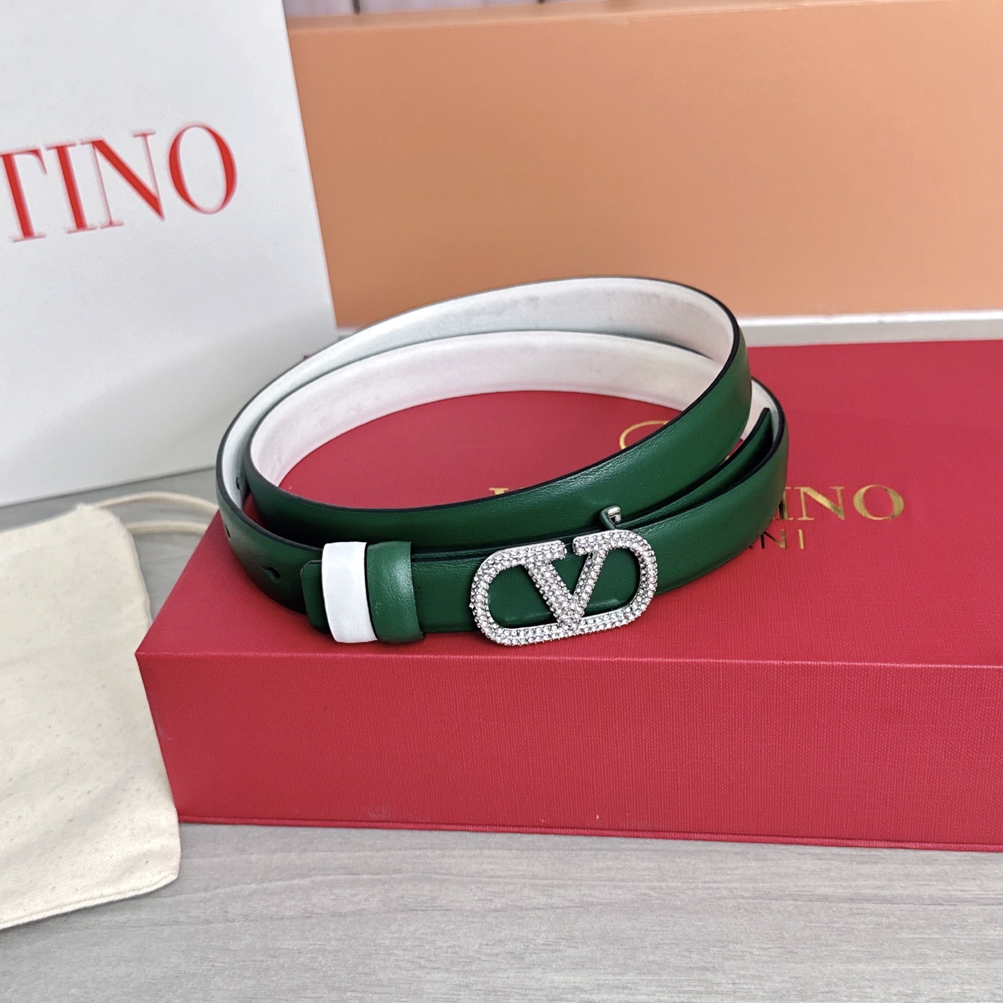 💥💥💥2.0cm华伦天奴腰带，双面头层牛皮，长度：75.80.85.90.95.100欧，铜五金扣原版开