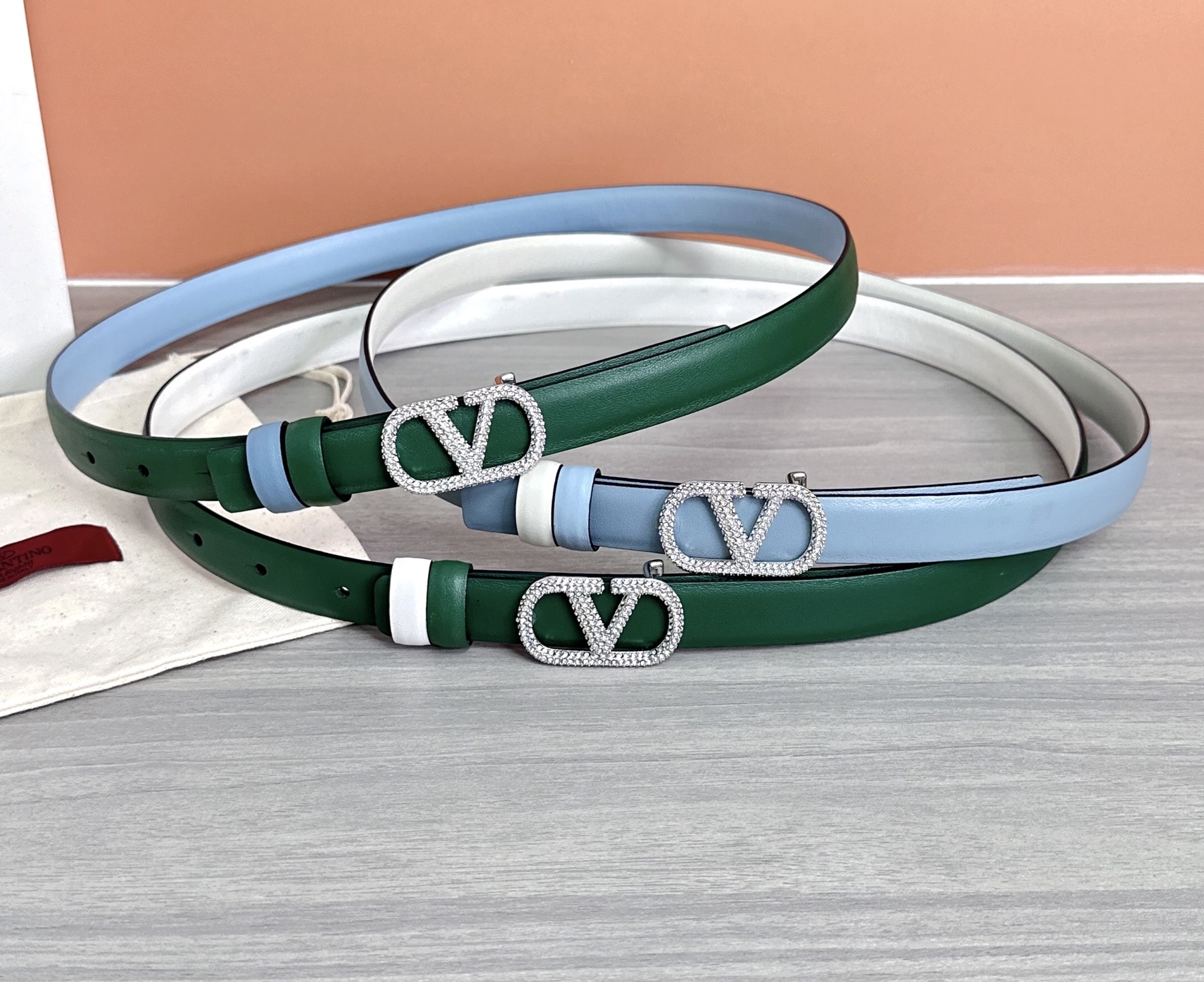 💥💥💥2.0cm华伦天奴腰带，双面头层牛皮，长度：75.80.85.90.95.100欧，铜五金扣原版开