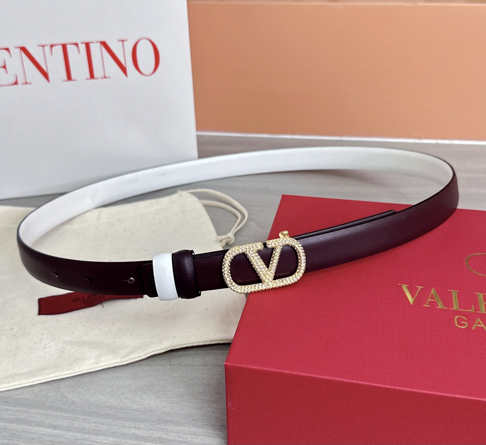 💥💥💥2.0cm华伦天奴腰带，双面头层牛皮，长度：75.80.85.90.95.100欧，铜五金扣原版开