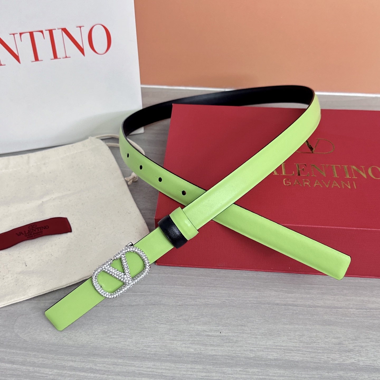 💥💥💥2.0cm华伦天奴腰带，双面头层牛皮，长度：75.80.85.90.95.100欧，铜五金扣原版开