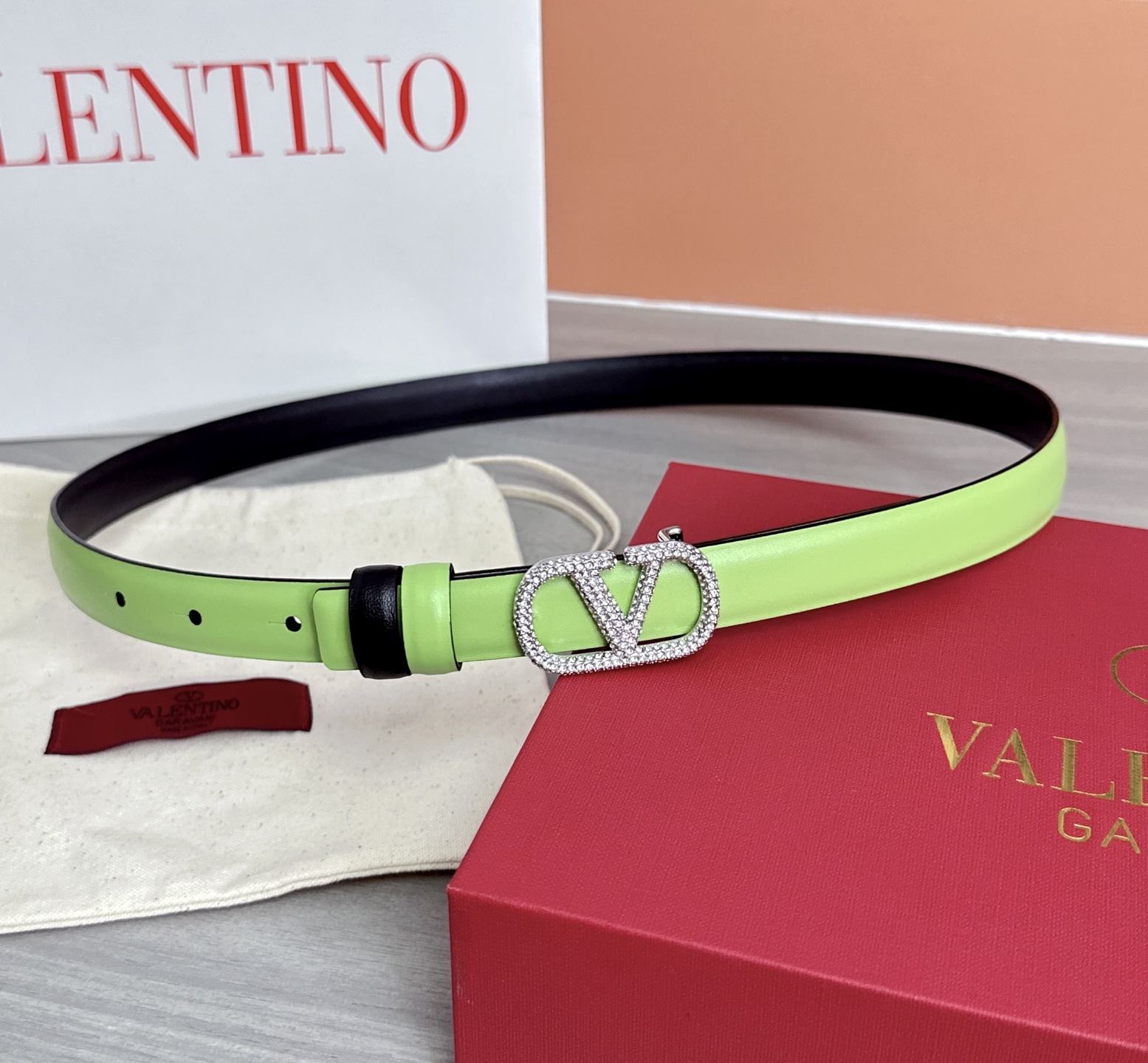 💥💥💥2.0cm华伦天奴腰带，双面头层牛皮，长度：75.80.85.90.95.100欧，铜五金扣原版开