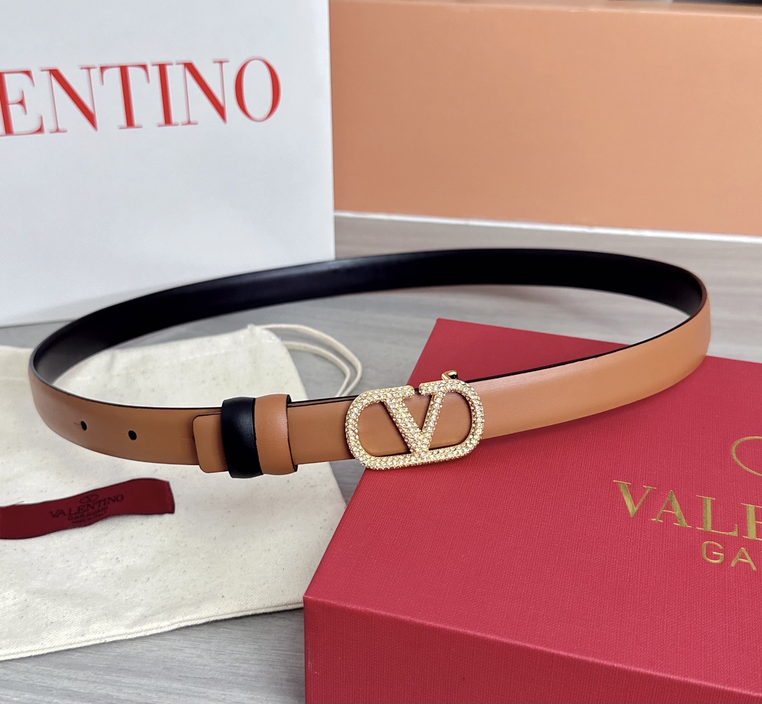 💥💥💥2.0cm华伦天奴腰带，双面头层牛皮，长度：75.80.85.90.95.100欧，铜五金扣原版开