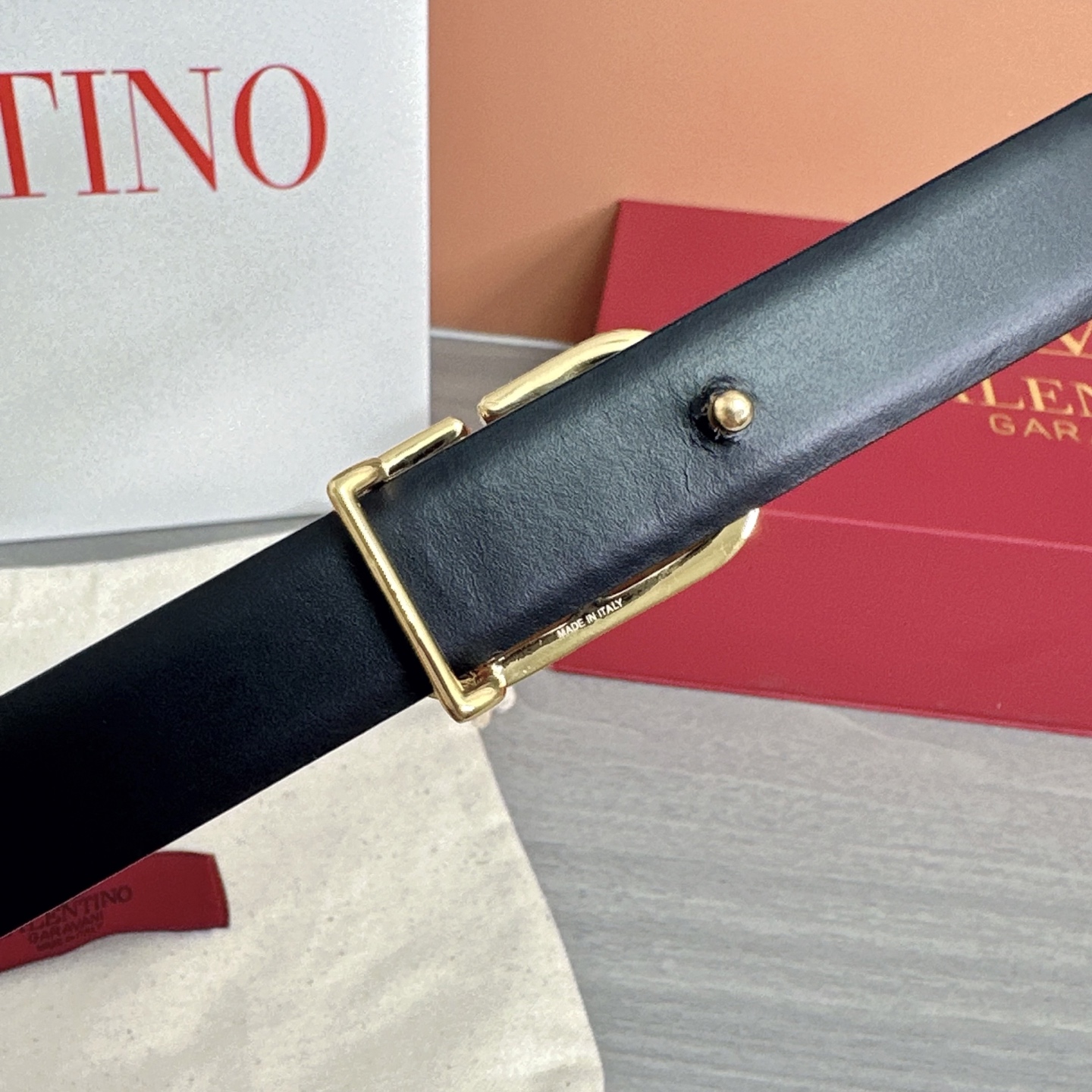 💥💥💥2.0cm华伦天奴腰带，双面头层牛皮，长度：75.80.85.90.95.100欧，铜五金扣原版开