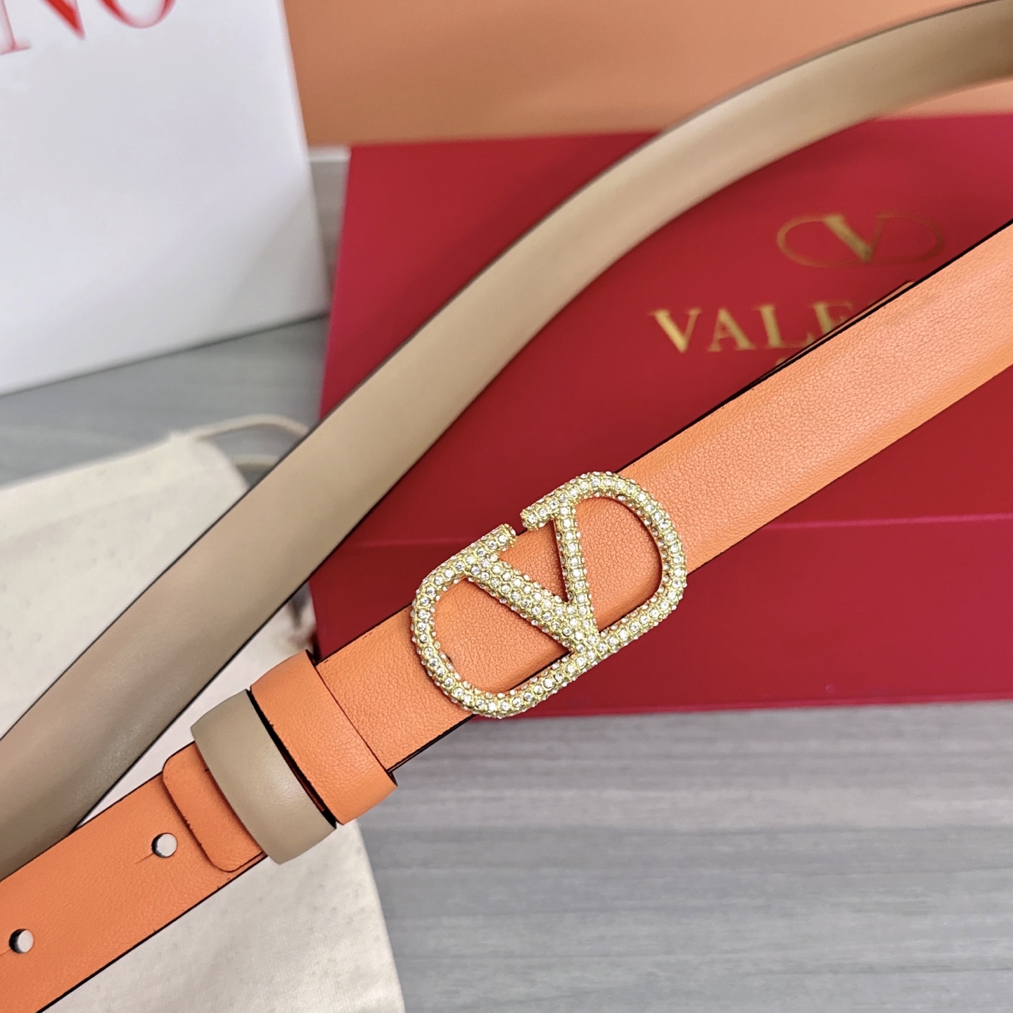 💥💥💥2.0cm华伦天奴腰带，双面头层牛皮，长度：75.80.85.90.95.100欧，铜五金扣原版开