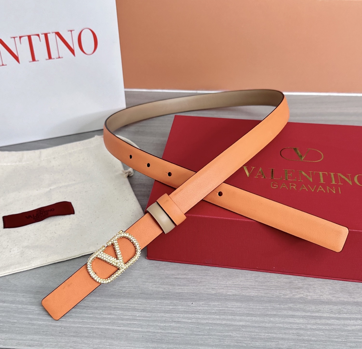 💥💥💥2.0cm华伦天奴腰带，双面头层牛皮，长度：75.80.85.90.95.100欧，铜五金扣原版开