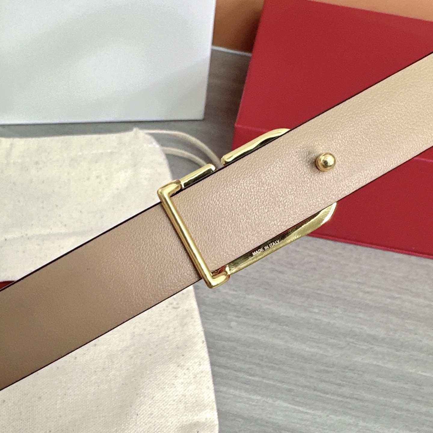 💥💥💥2.0cm华伦天奴腰带，双面头层牛皮，长度：75.80.85.90.95.100欧，铜五金扣原版开