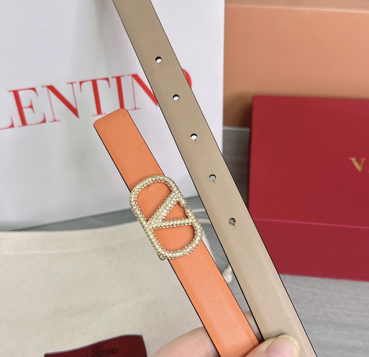 💥💥💥2.0cm华伦天奴腰带，双面头层牛皮，长度：75.80.85.90.95.100欧，铜五金扣原版开